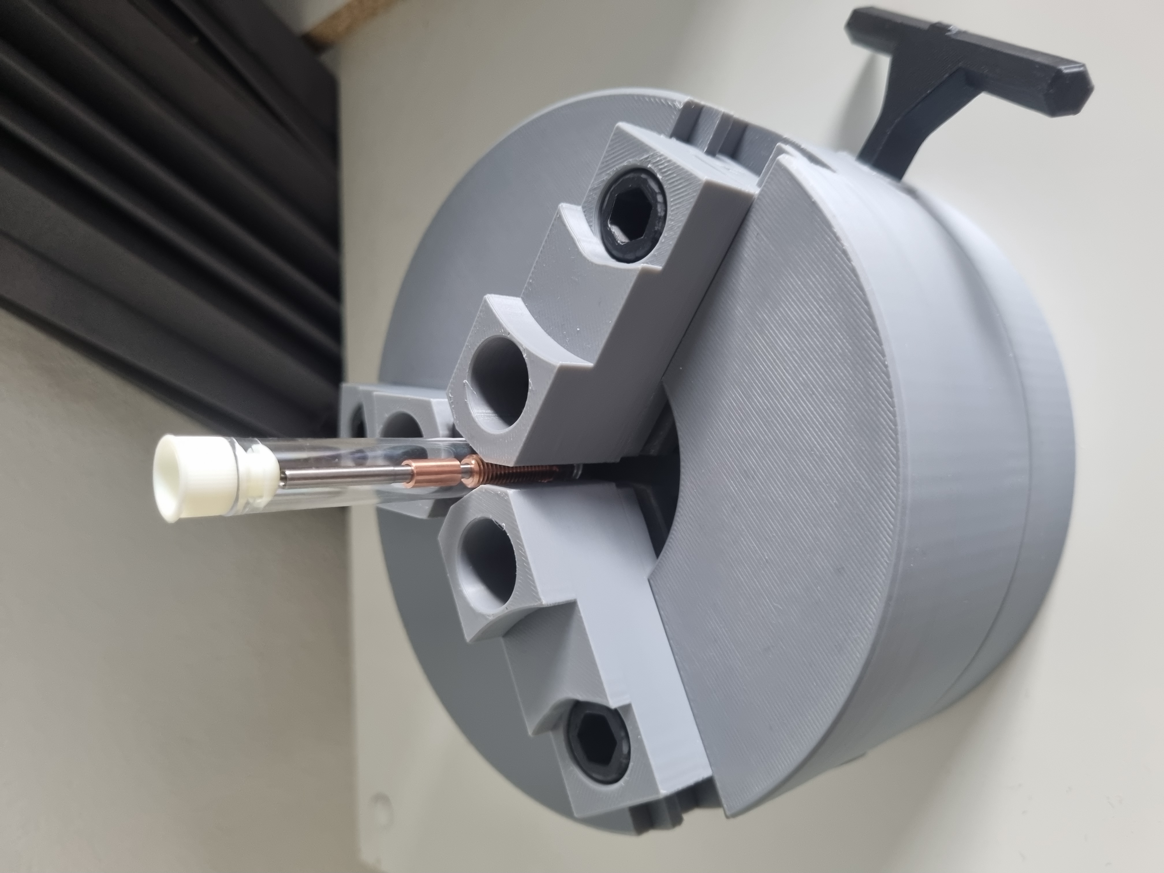 Miniatura 9 do modelo 3D CNC Lathe Chuck