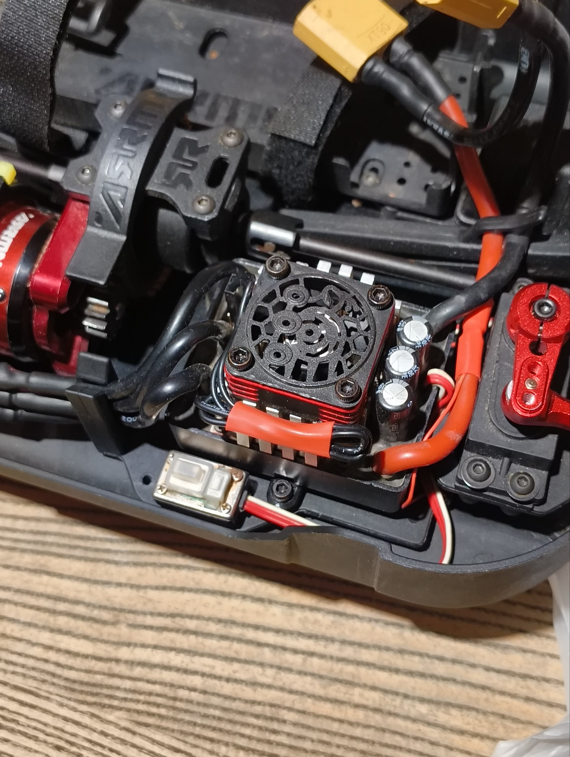 Arrma esc mount (for hobbywing)