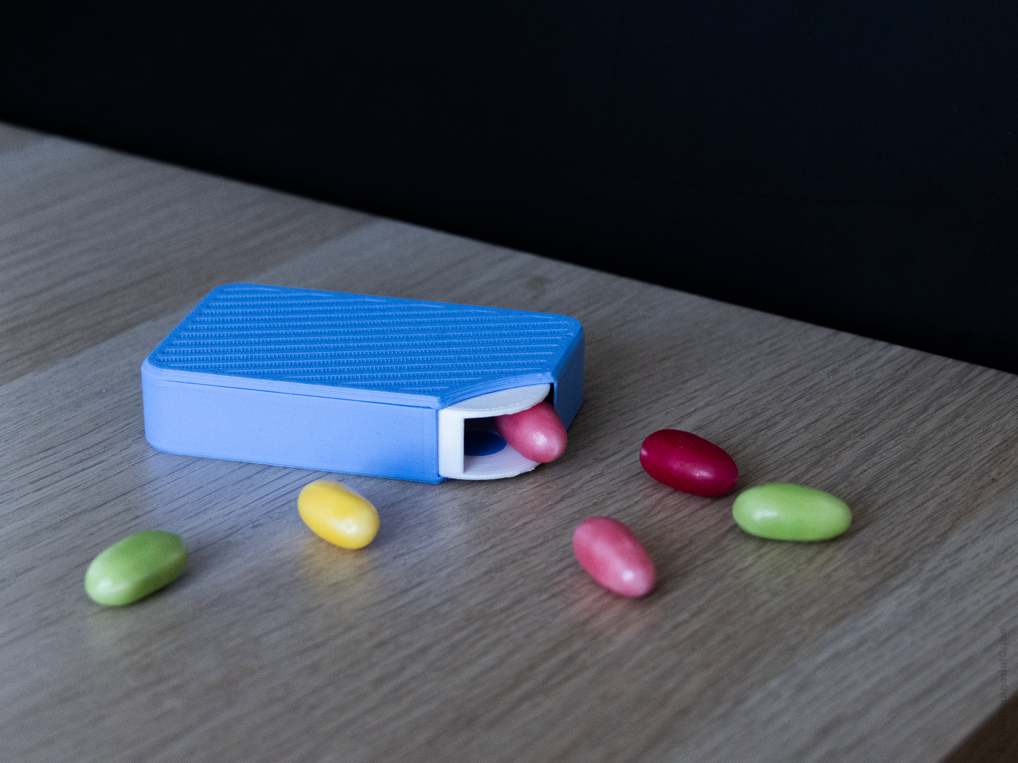 Chewing Gum Container — miniatura 2