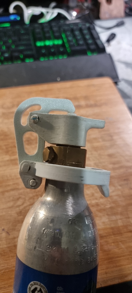 SodaStream "compressed air" gun - CGA320 thread (australia)