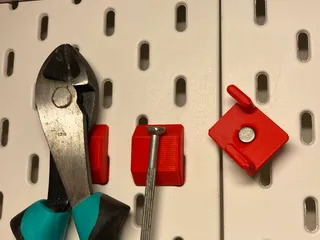 Skadis magnet holders