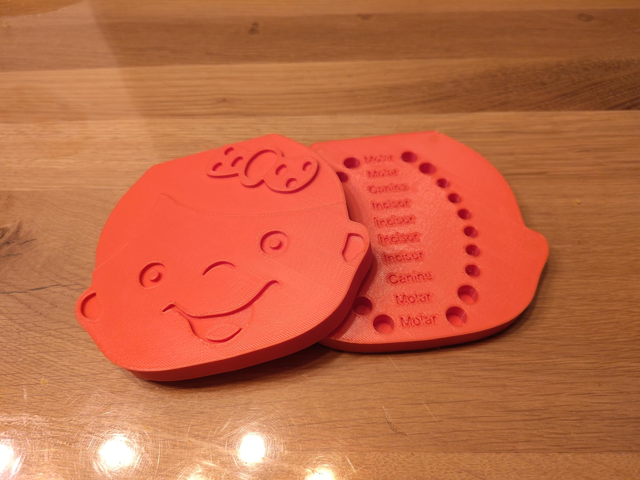 Childs tooth box - magnets, clean lid