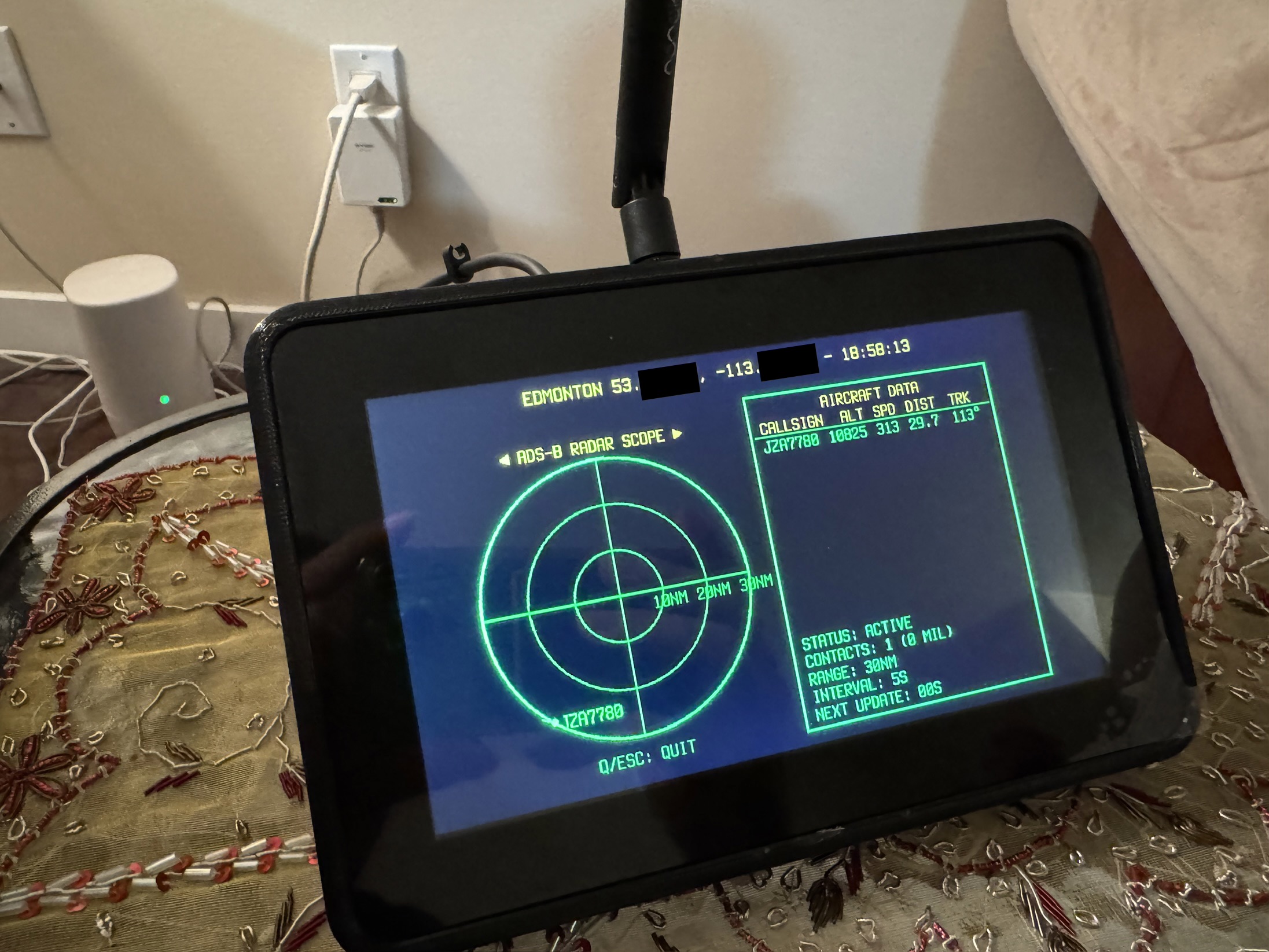 Raspberry Pi Touch Display 2 (7") case with SMA connector slot for ADS-B