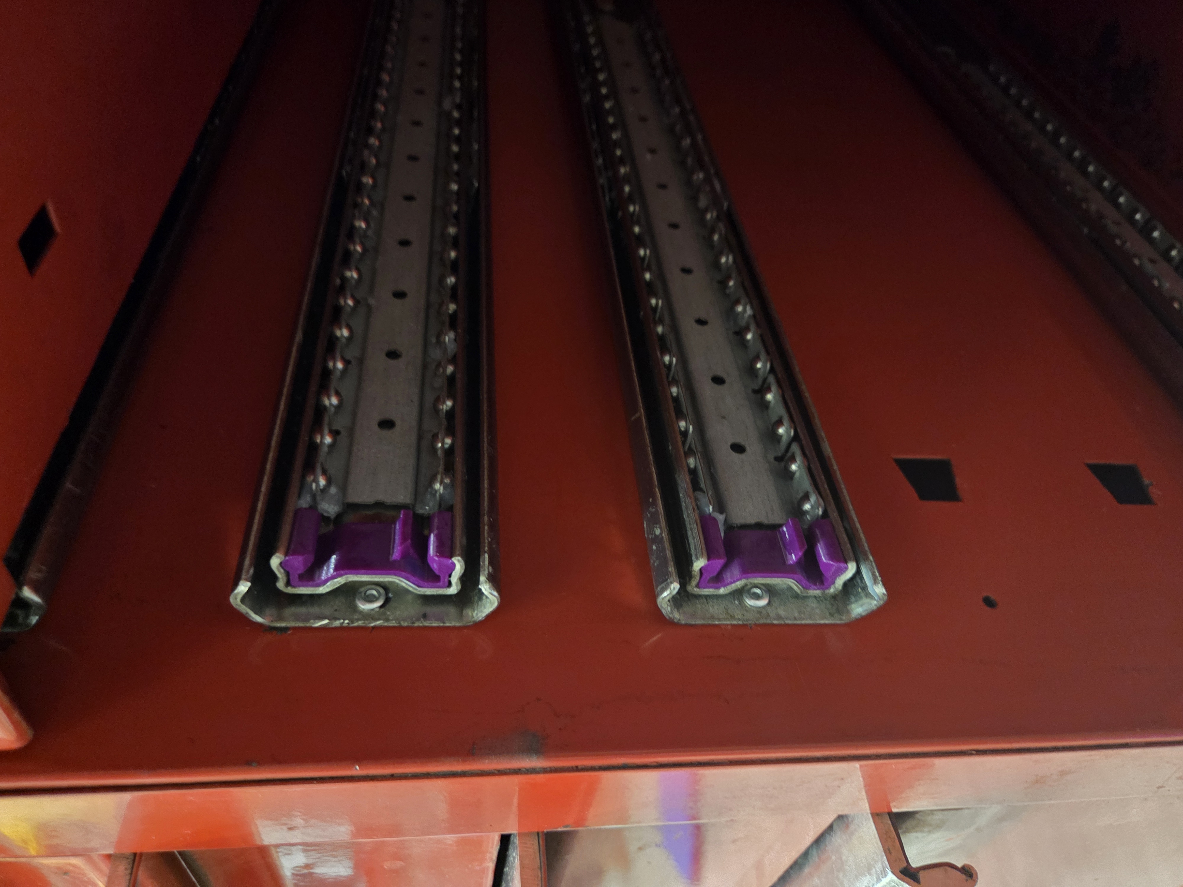 Accuride Drawer Slide Guide for Matco MB8535 Tool Chest