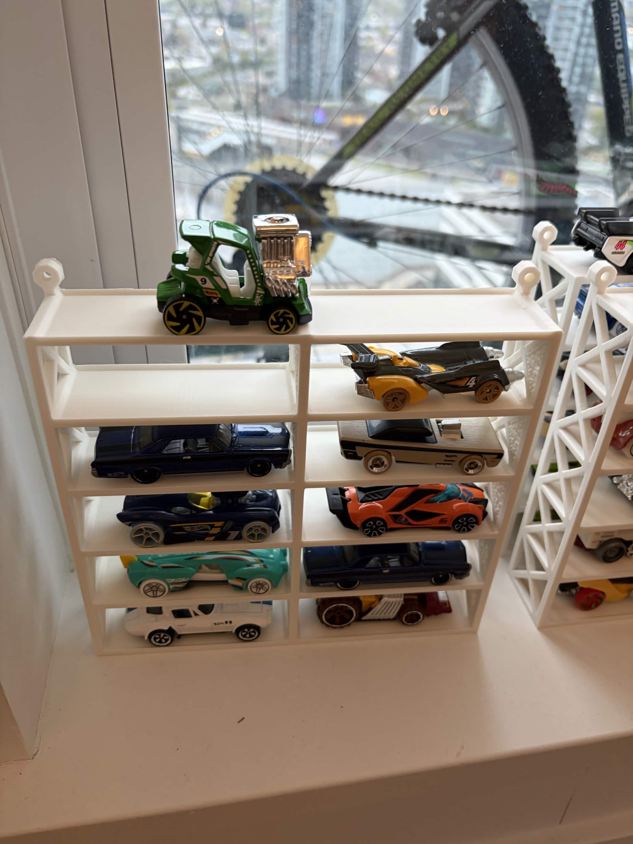Wide Hot Wheels Wall Tower