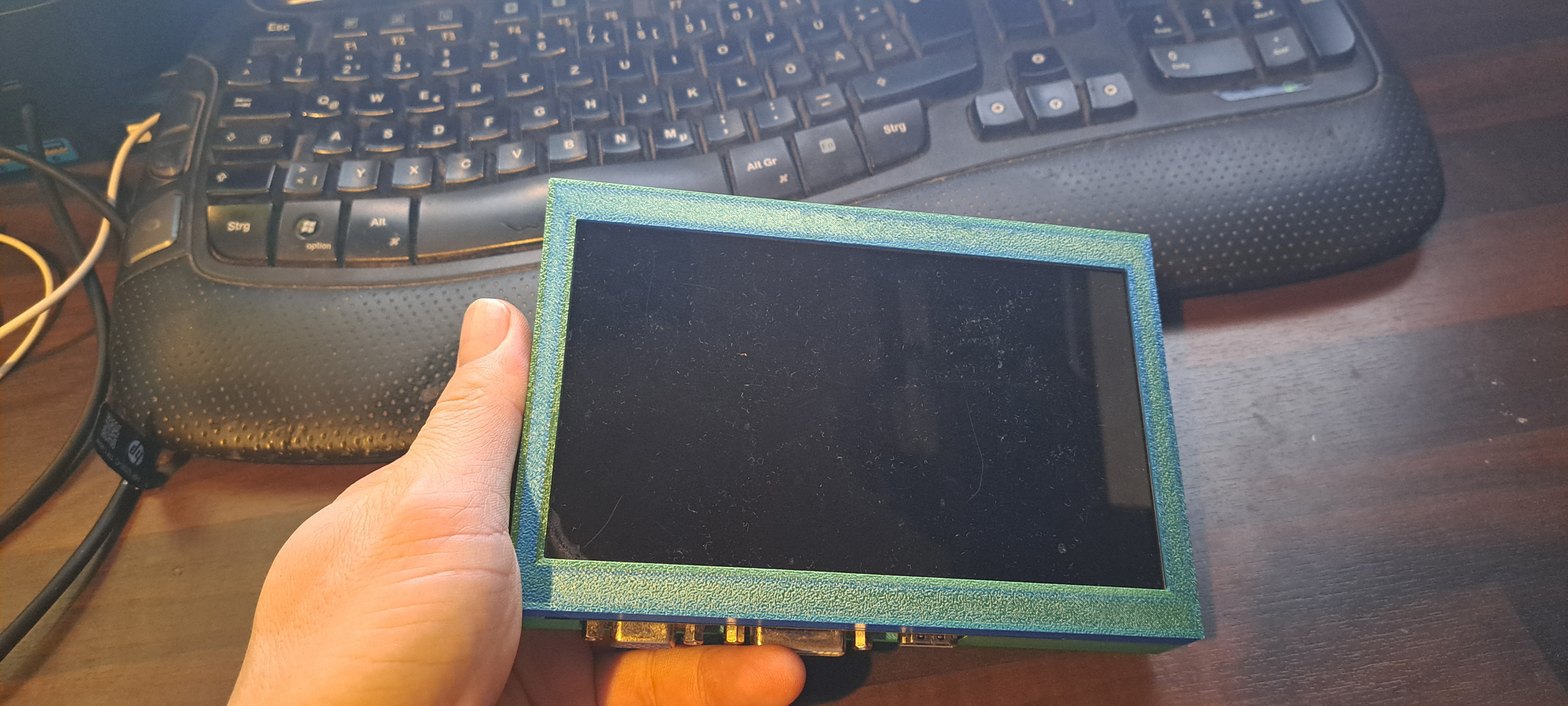 Case for Pollin 7" Display