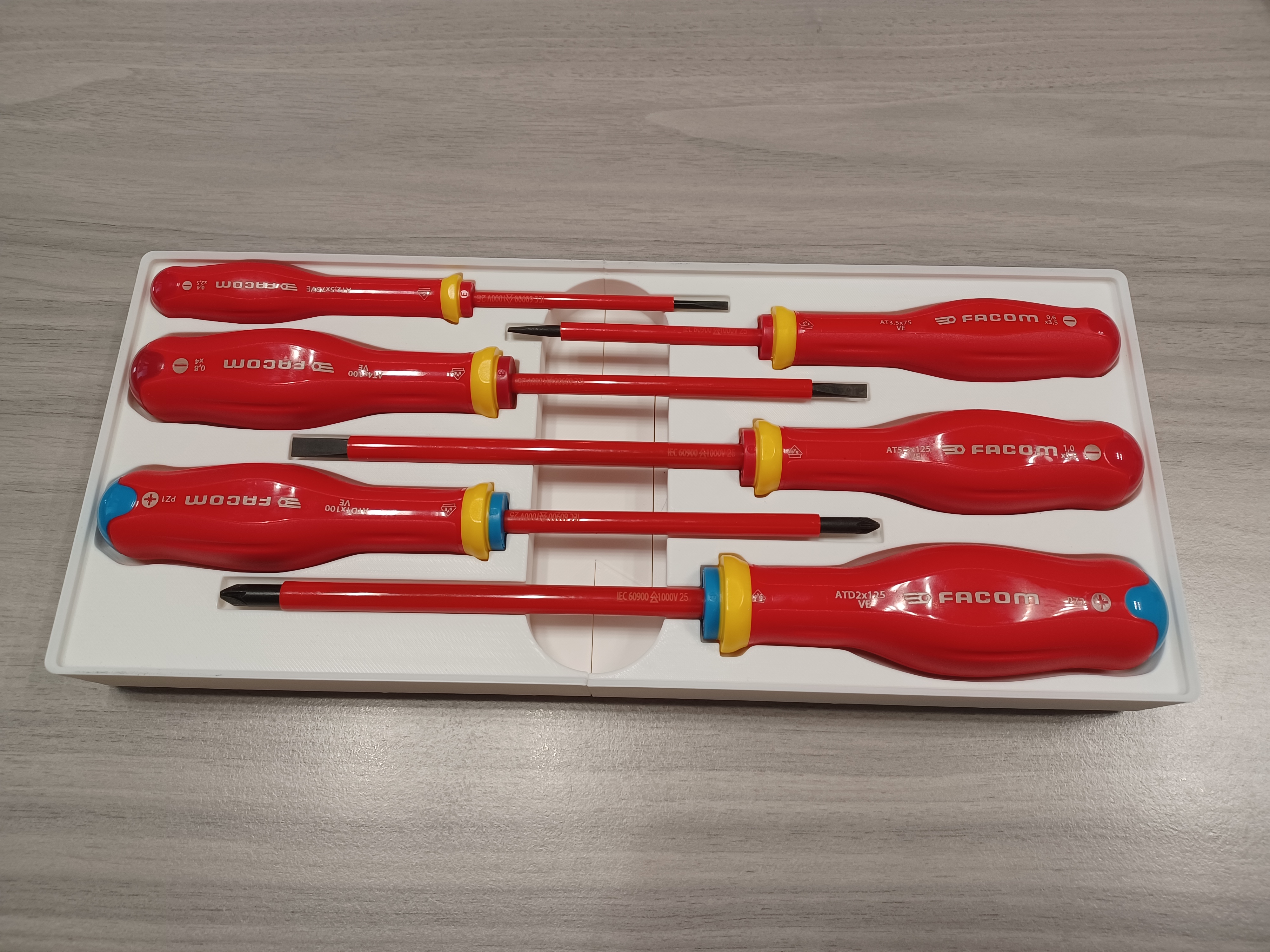 Gridfinity tray for Facom insulated screwdrivers