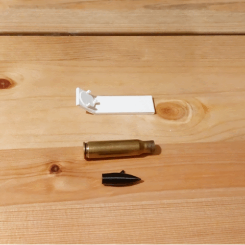 Miniatura 5 do modelo 3D Bullet Ring Holder