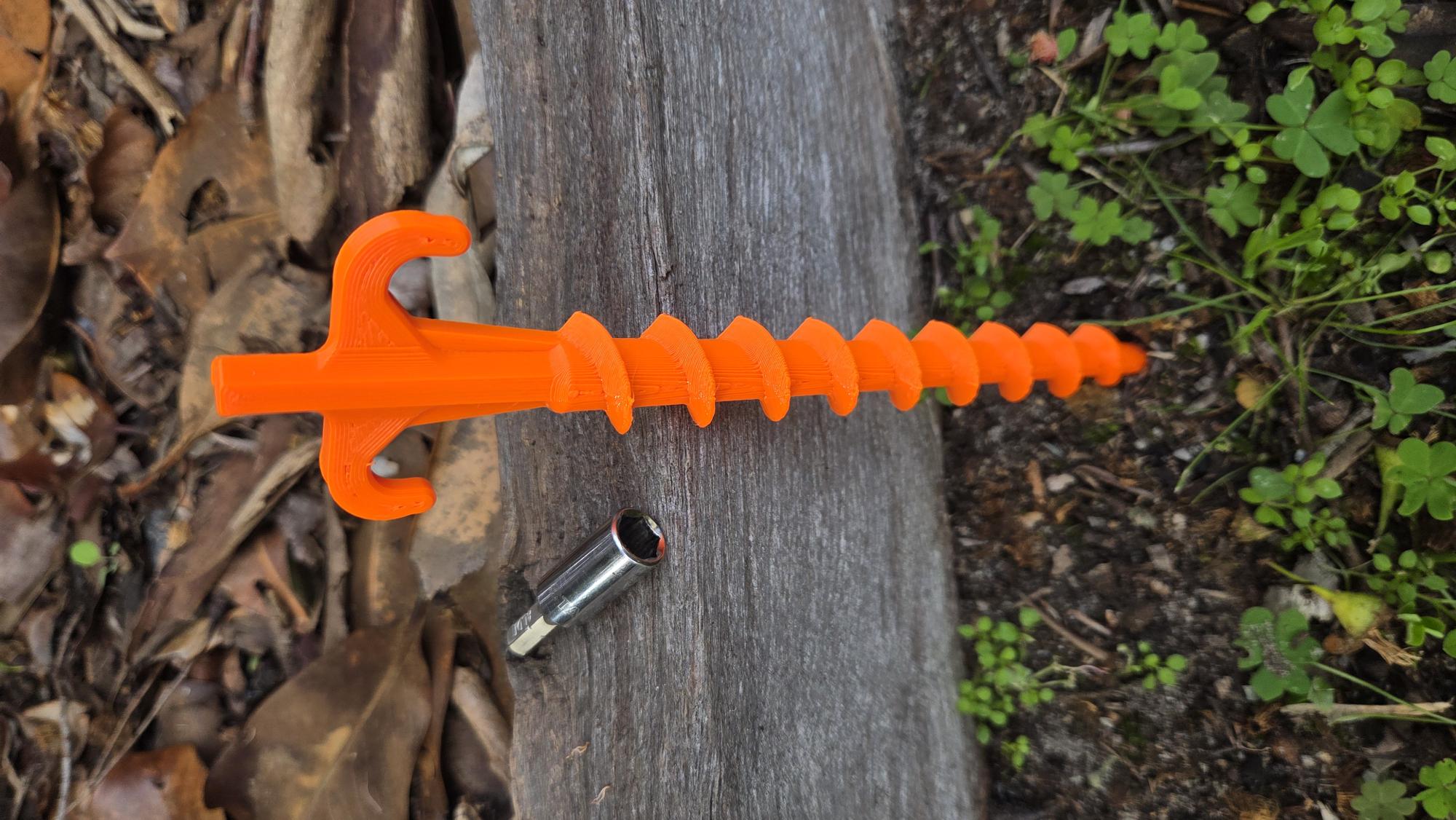 Ground screw (tent peg)