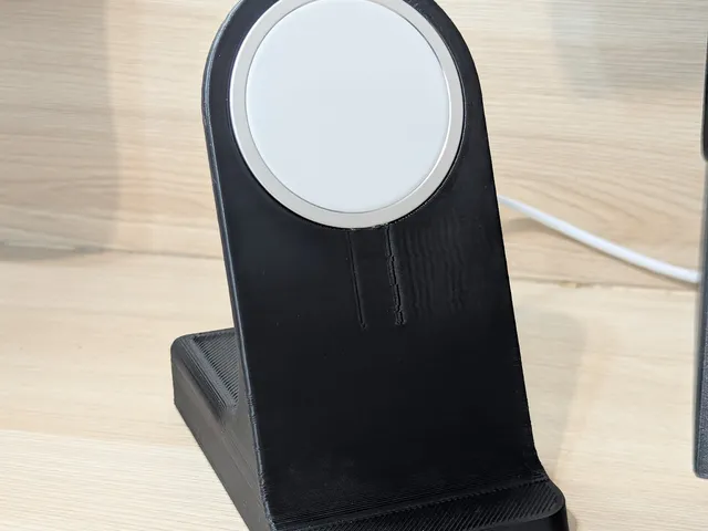 Magsafe charger dock