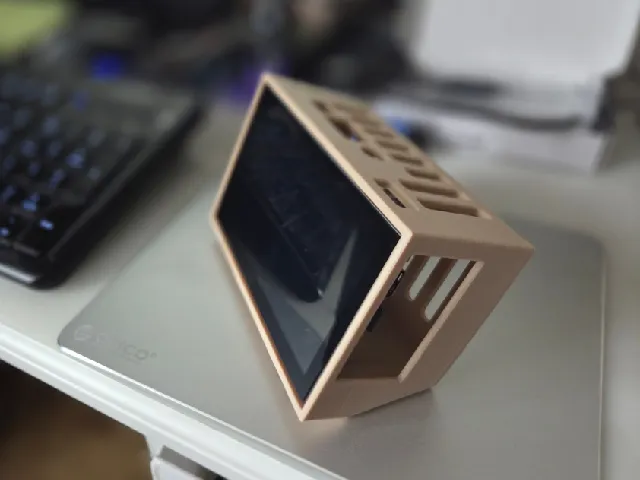 5 inch DSI LCD display & Raspberry Pi 3B+ enclosure