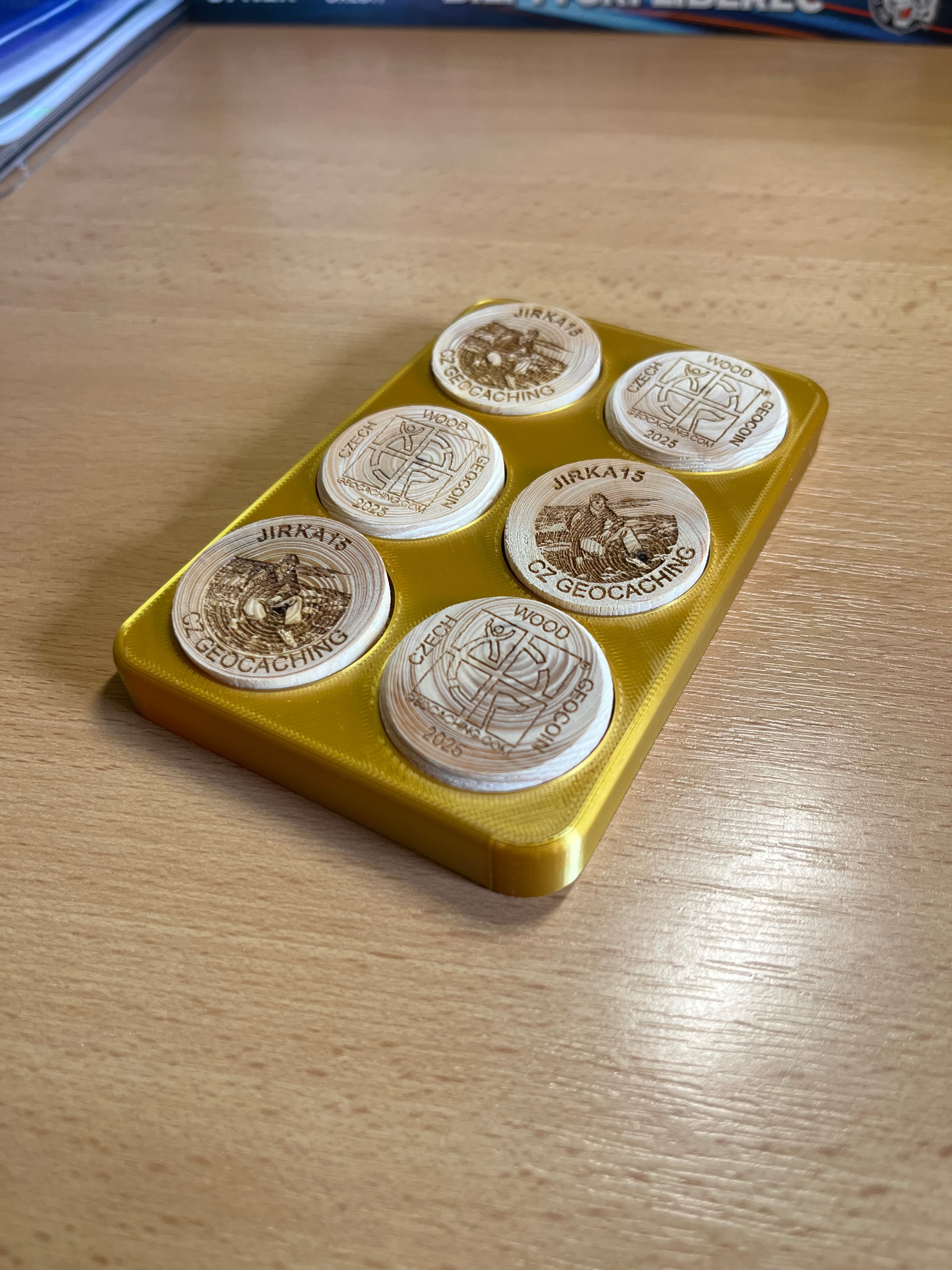 CWG holder