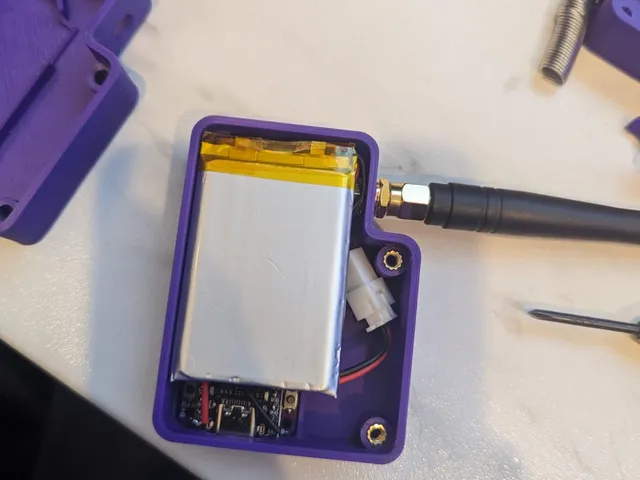 faketek with battery and sma