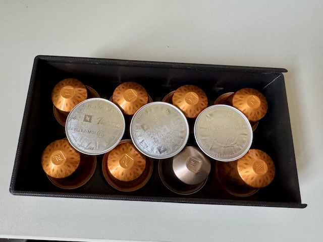 Box for 11 Nespresso Capsules (Remix from Robnik/Makerworld)