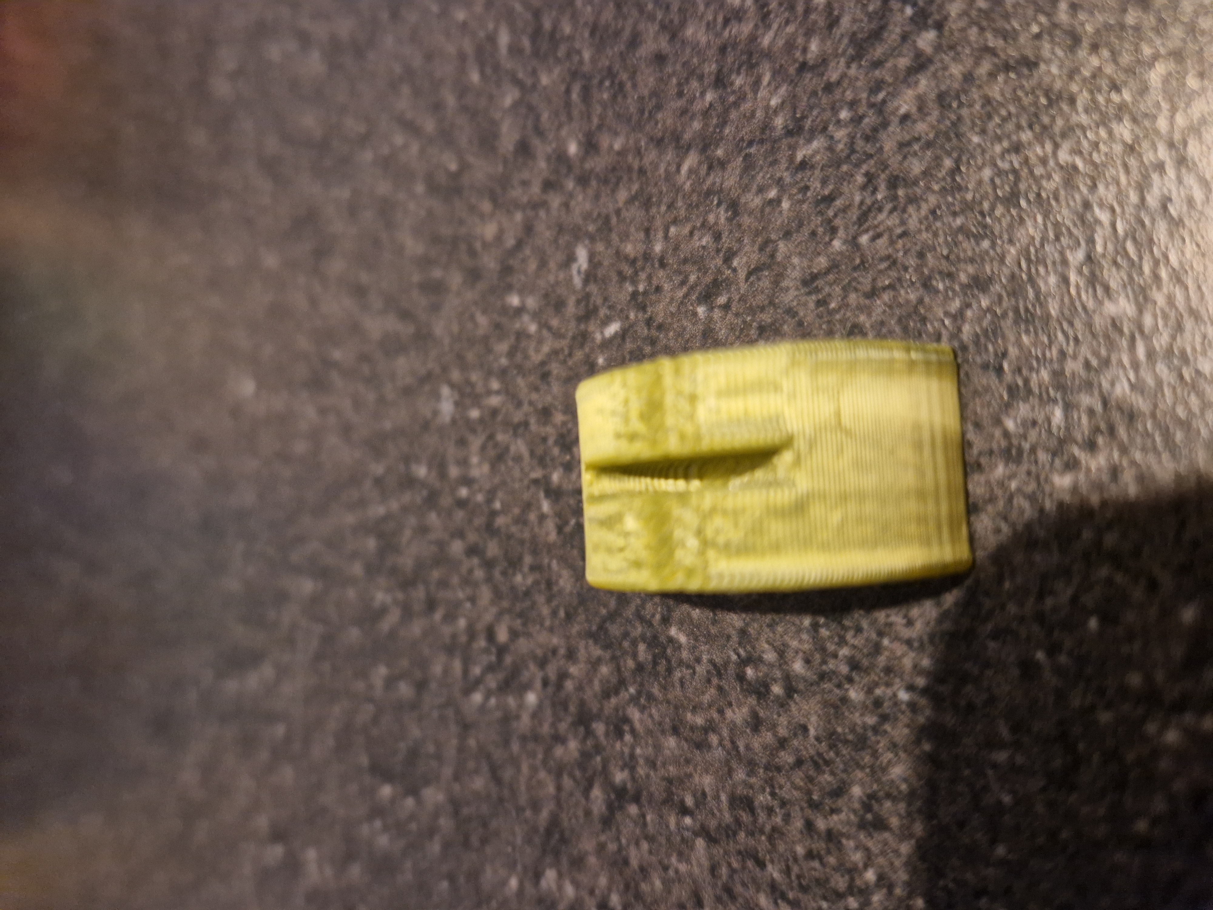 5p coin stand — thumbnail 3