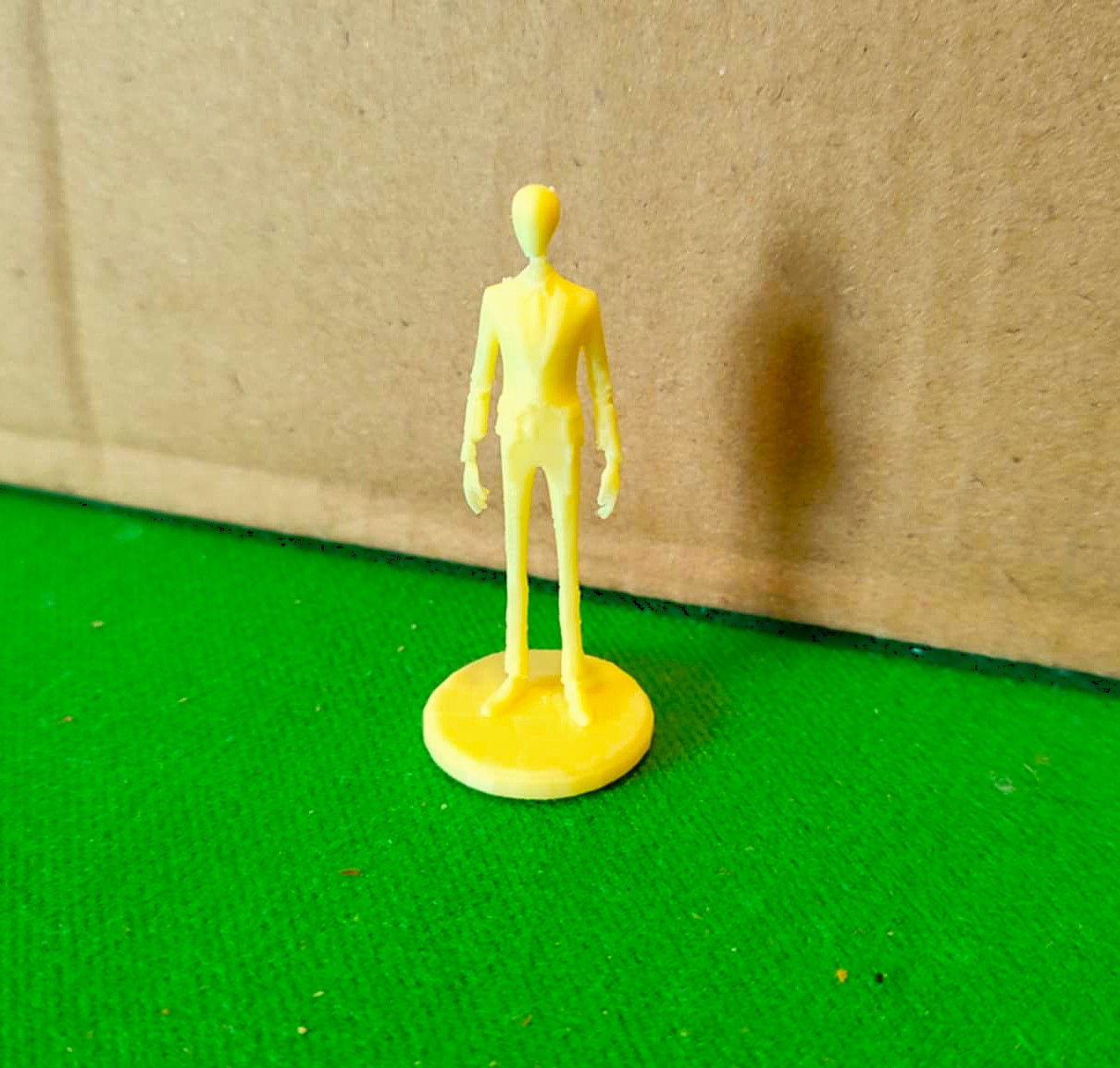 Slenderman Figure — miniatura 2