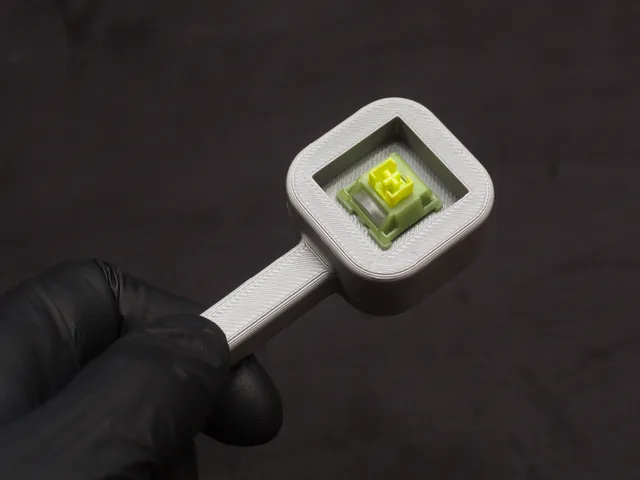 Painting Handle for Cherry MX Style Switches