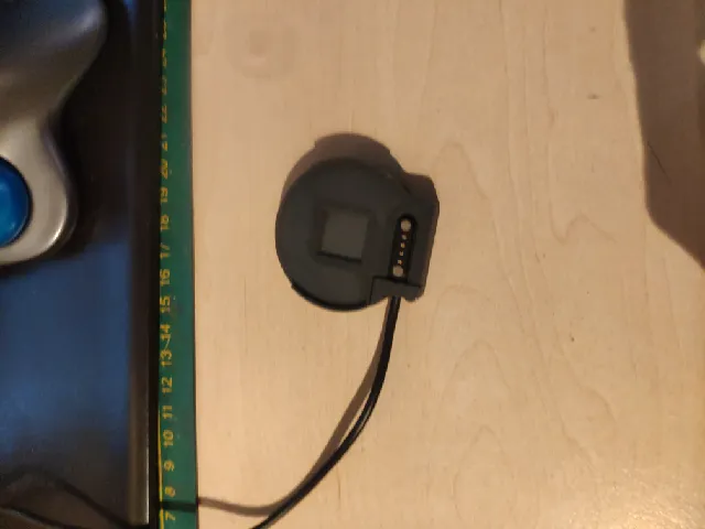Smartwatch dock for 4 pin usb cable