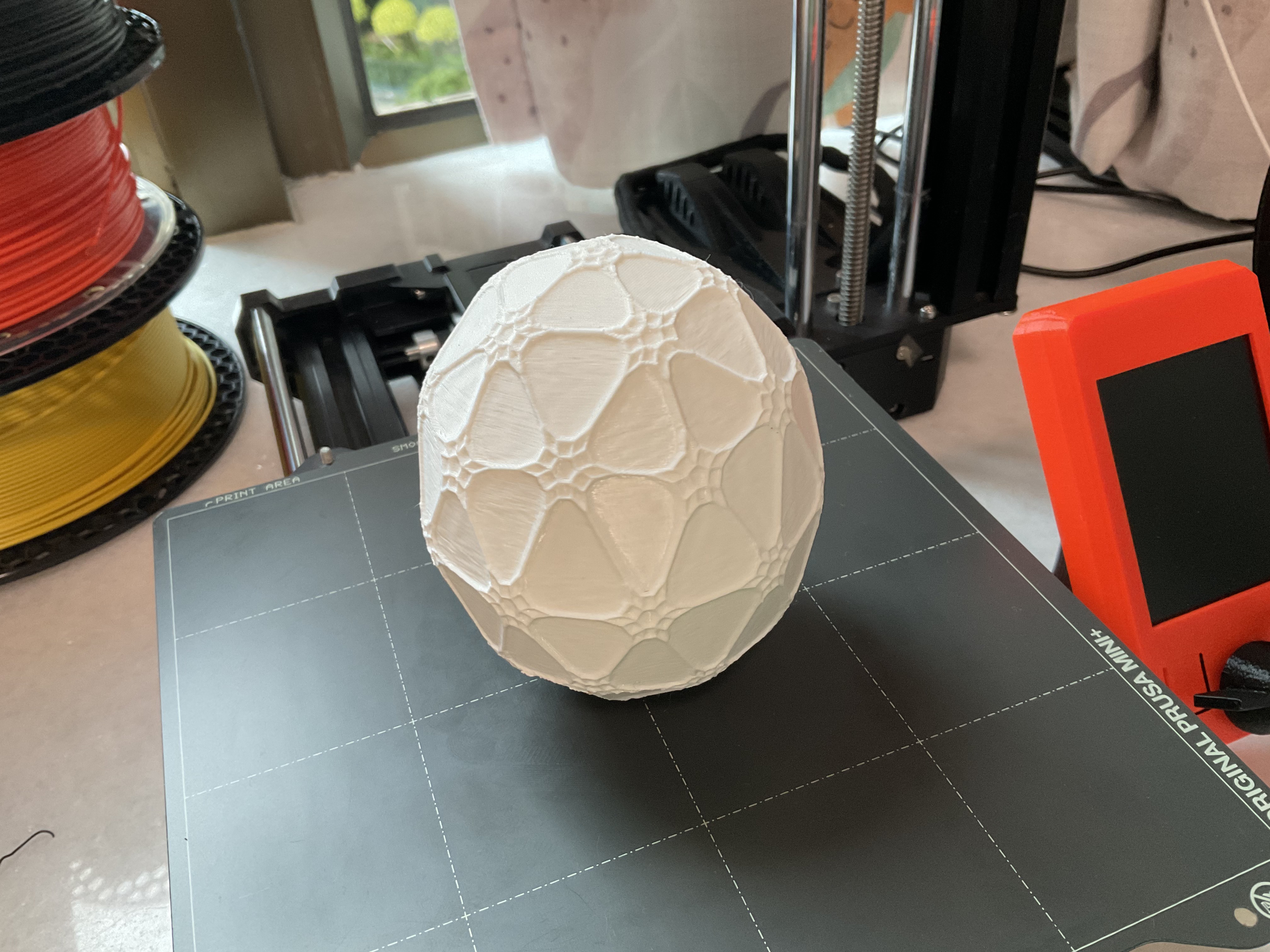 Geometric Dragon egg — thumbnail 2