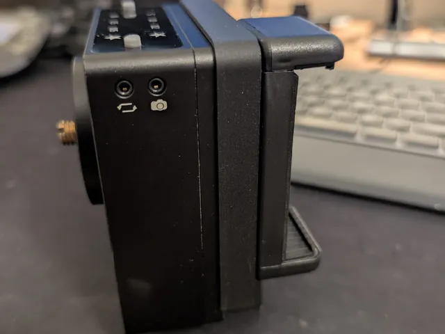 MSM Move Shoot Move rotator phone holder adapter