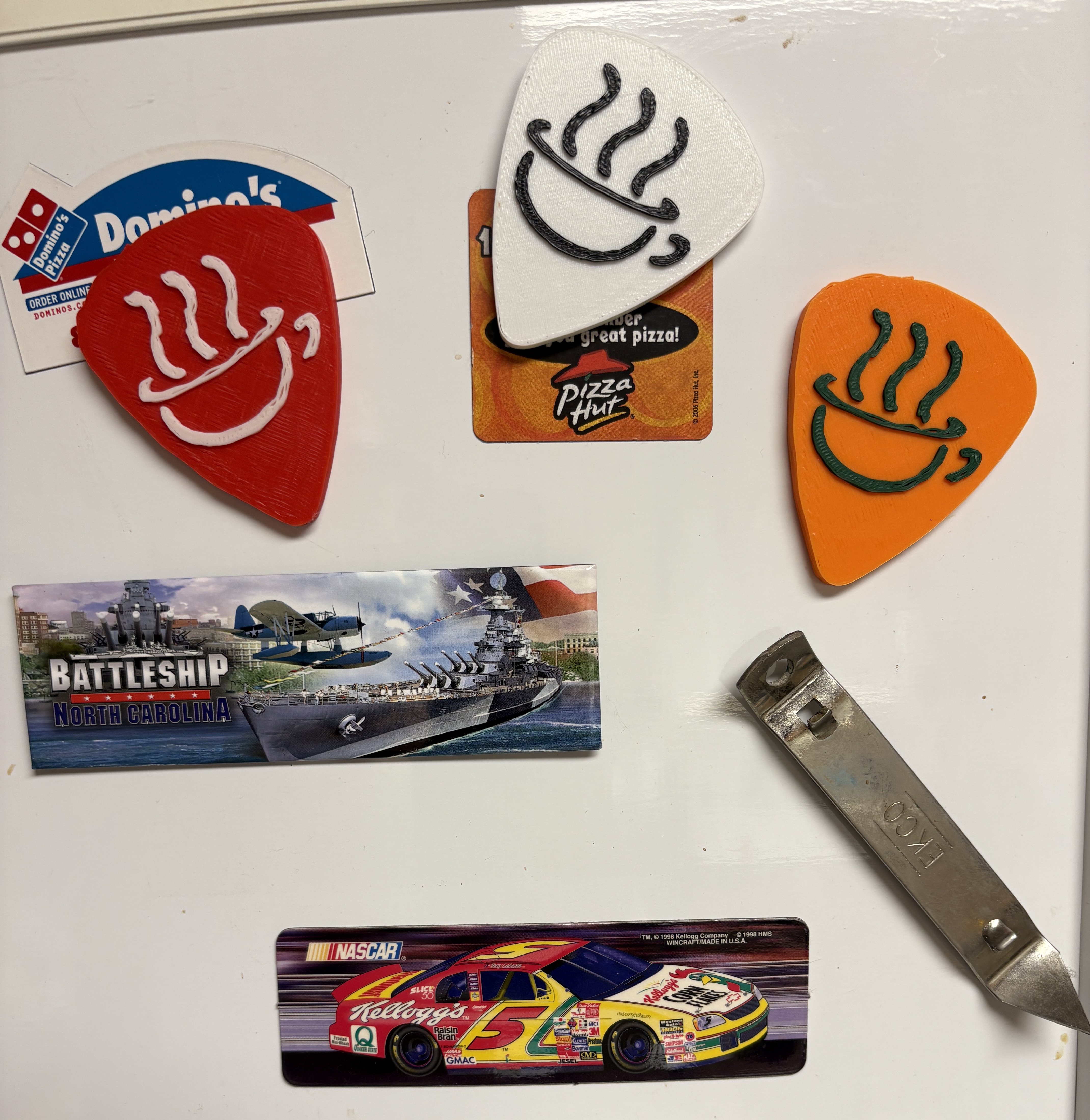 HTT Guitar Pick Magnet