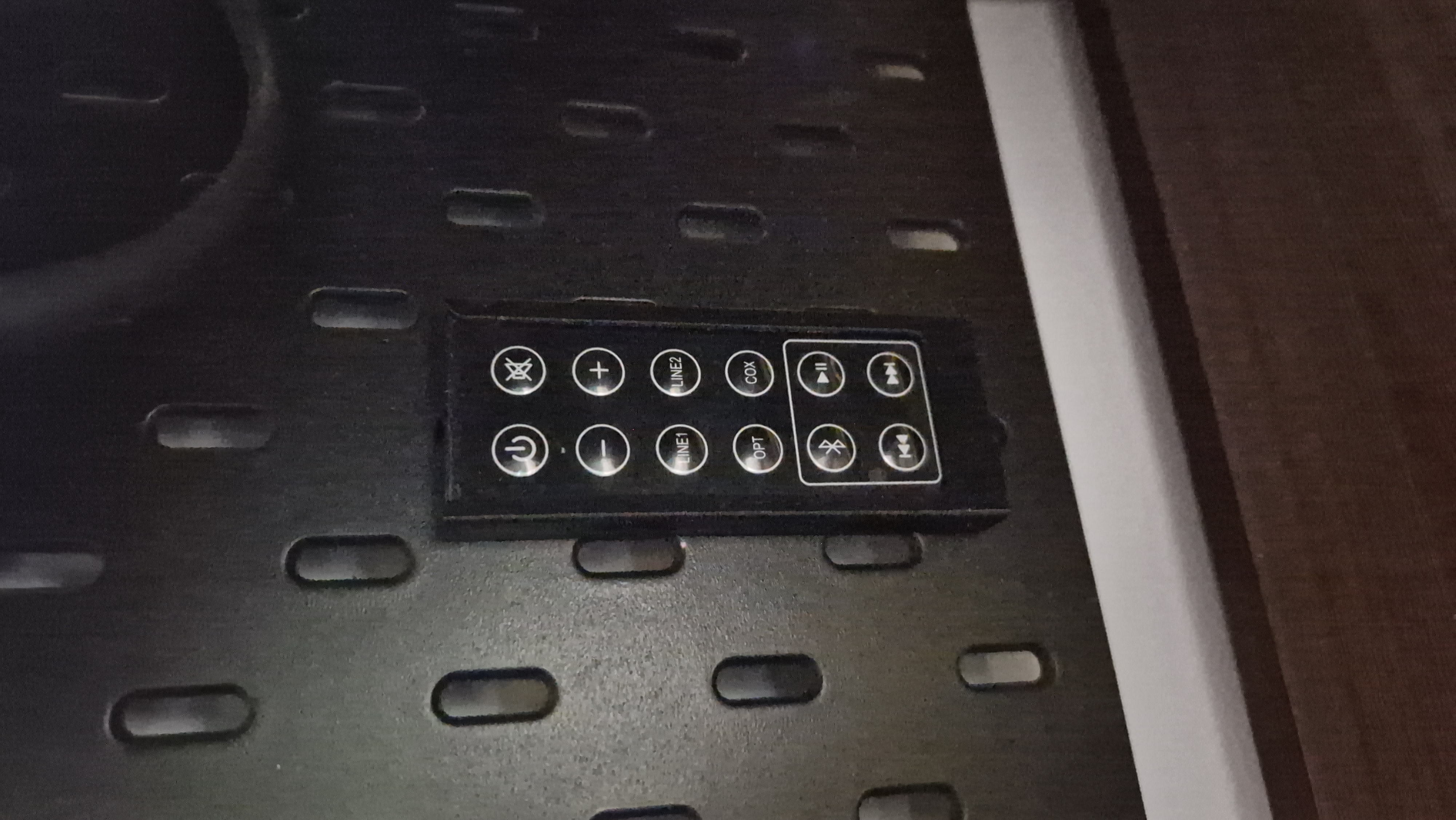 Edifier RC10E Remote Holder For Ikea Skadis