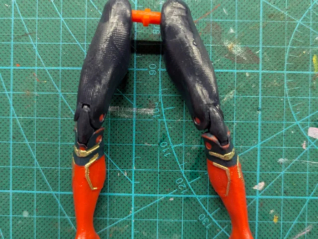 Spider-man hip joint