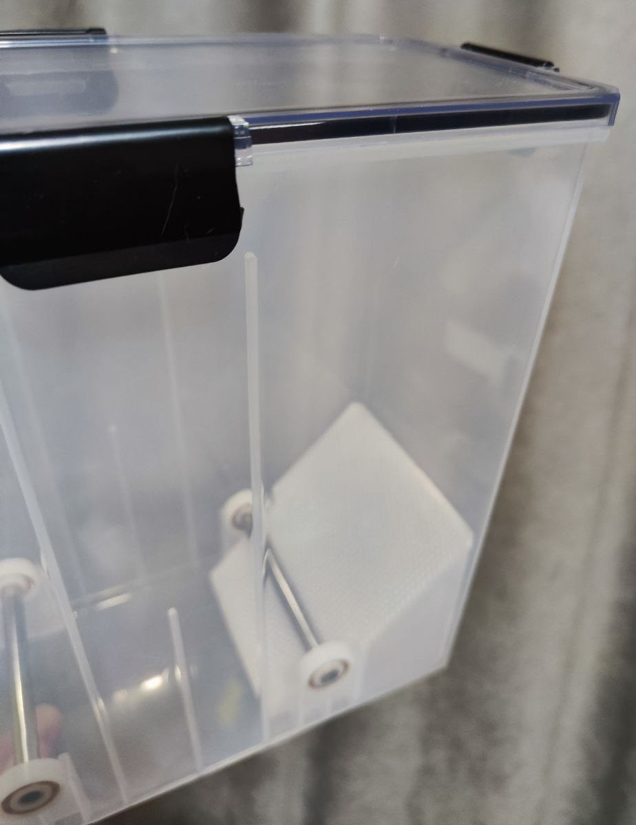 Silica gel container — miniatura 2