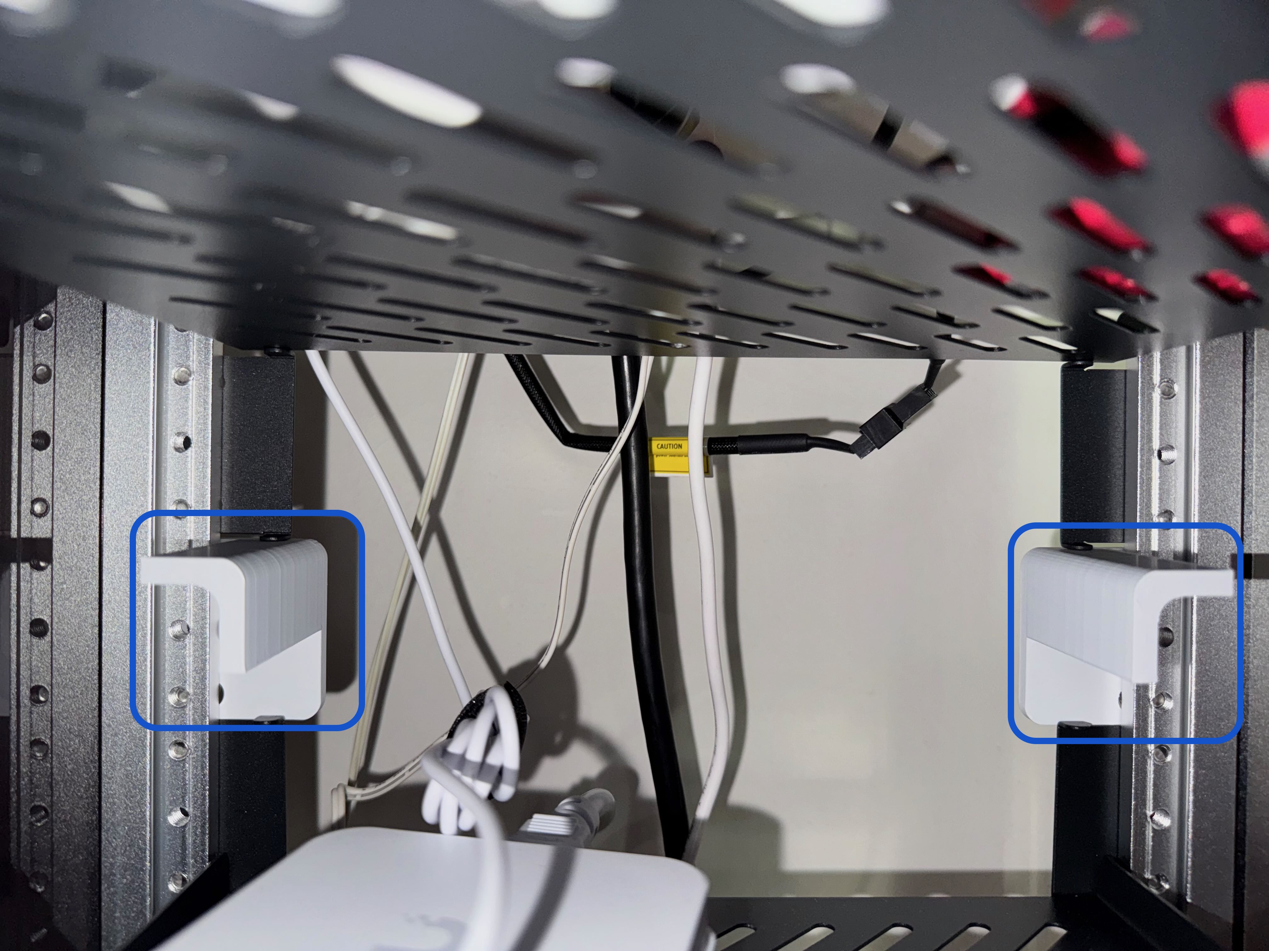 Rack shelf support
