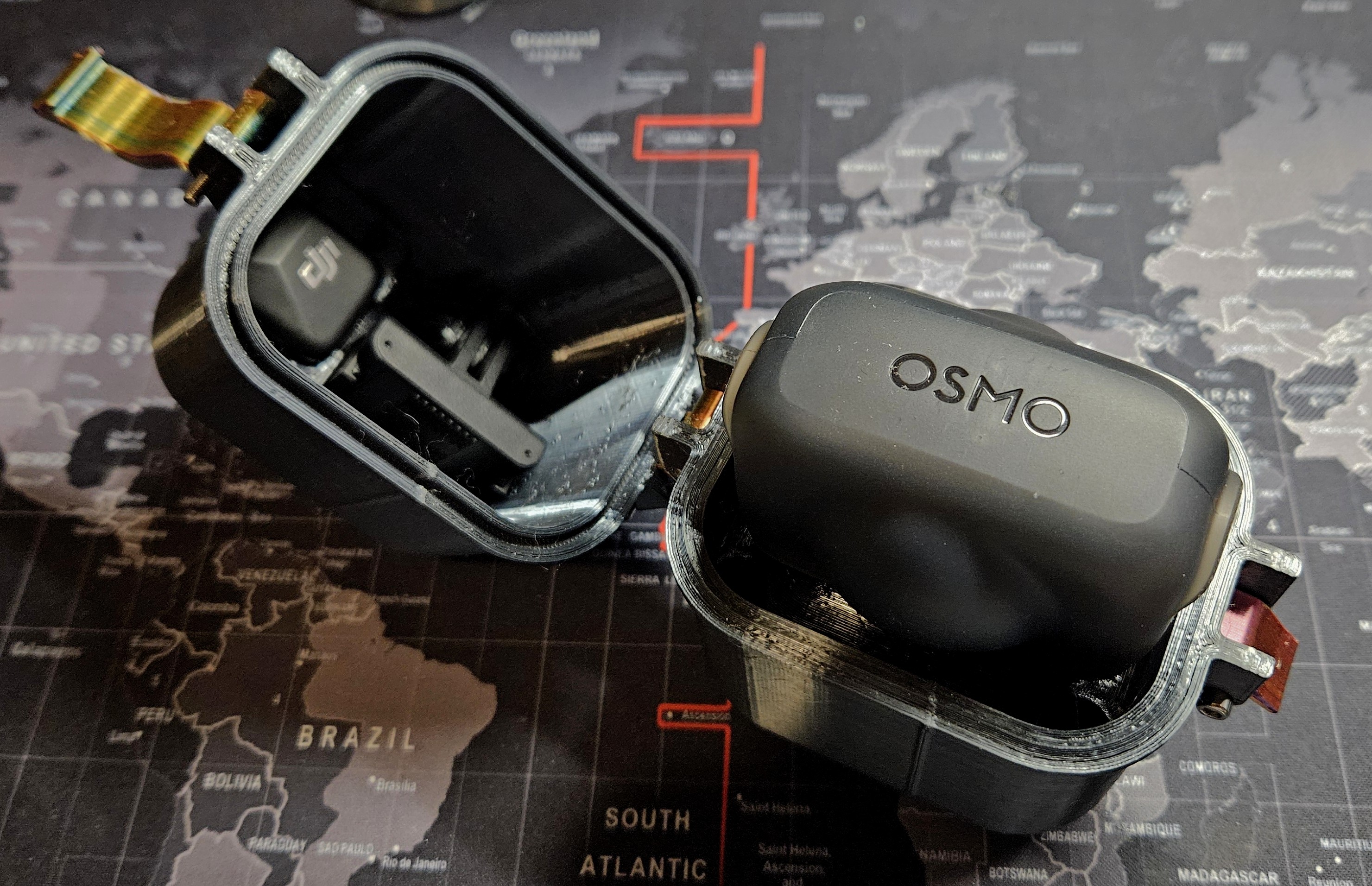 OSMO 360 box with space for DJI Mic mini and magnetic mount