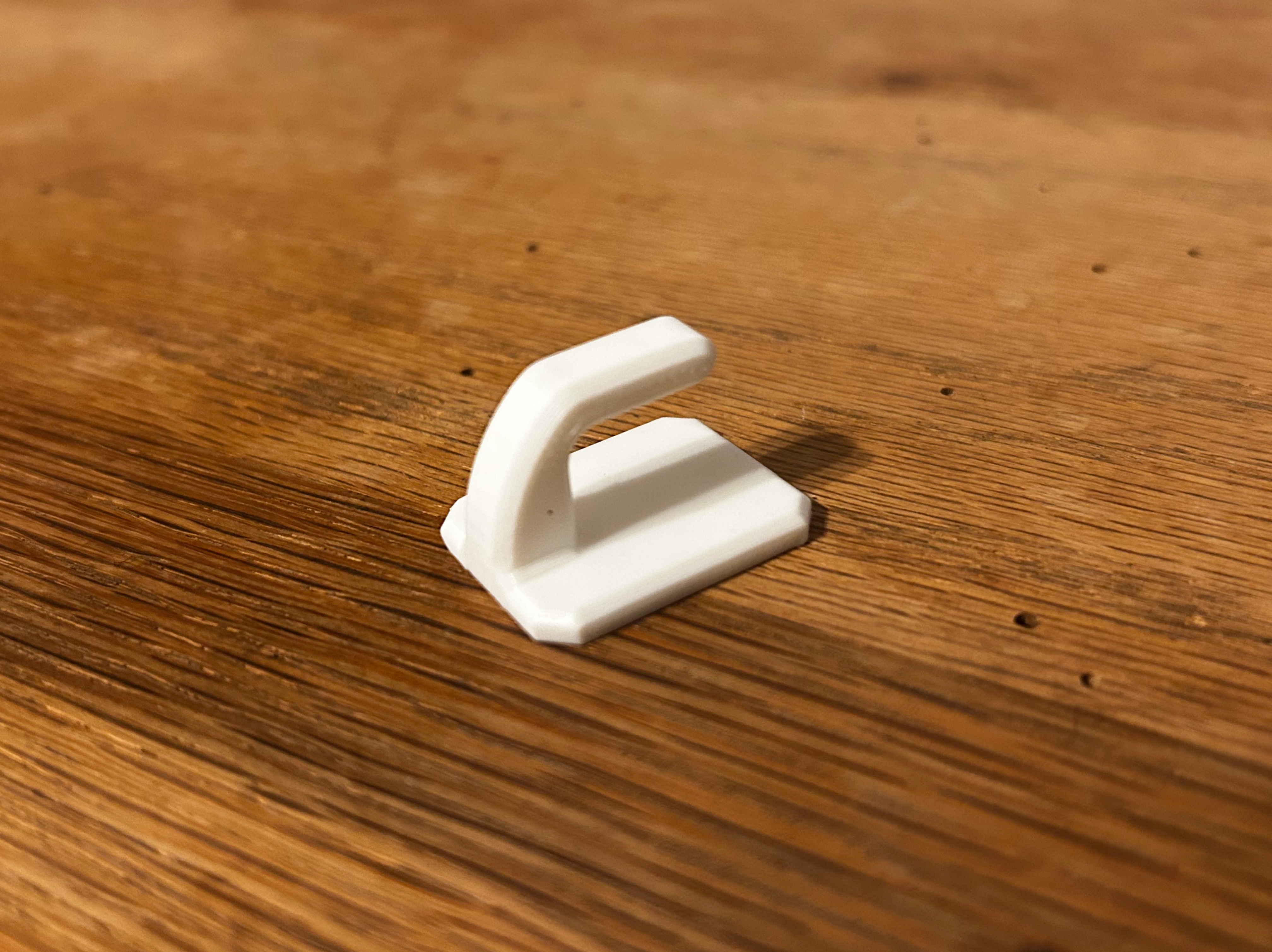 Miniatura 6 do modelo 3D Wall Hook, Simple & Strong