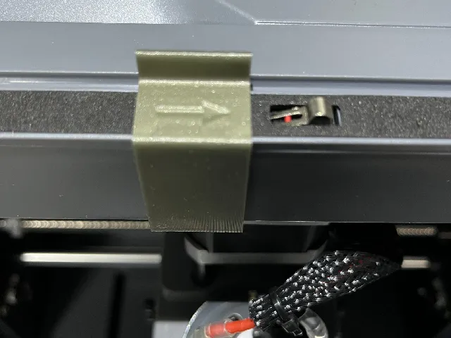 Clip for working without cover on Cubiko CNC router