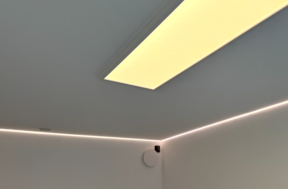 LED profile diffuser corner mitre box