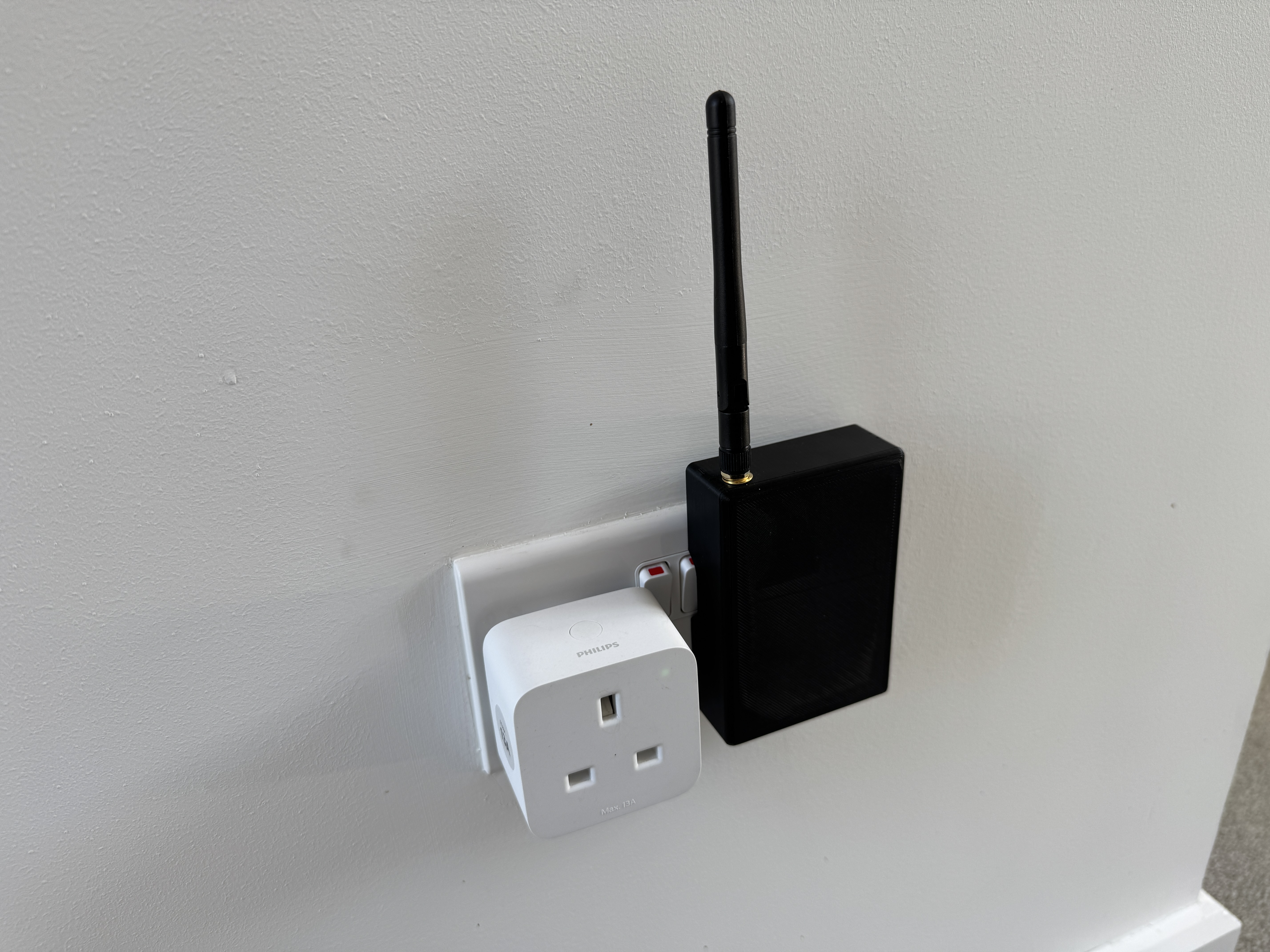 Case for ESP32 bluetooth proxy including external aerial — miniatura 5