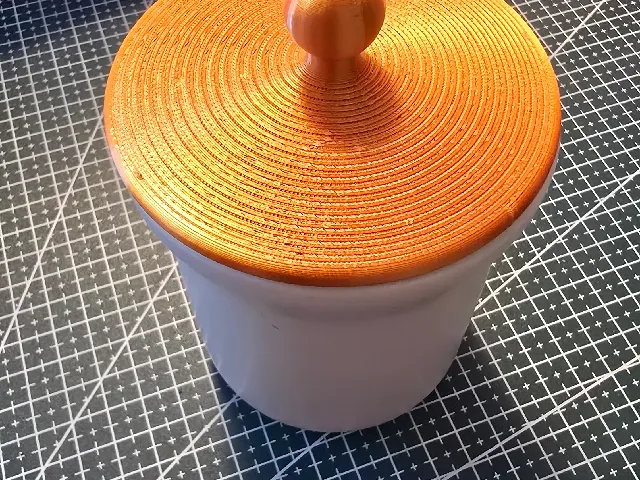 Lid for the sugar jar