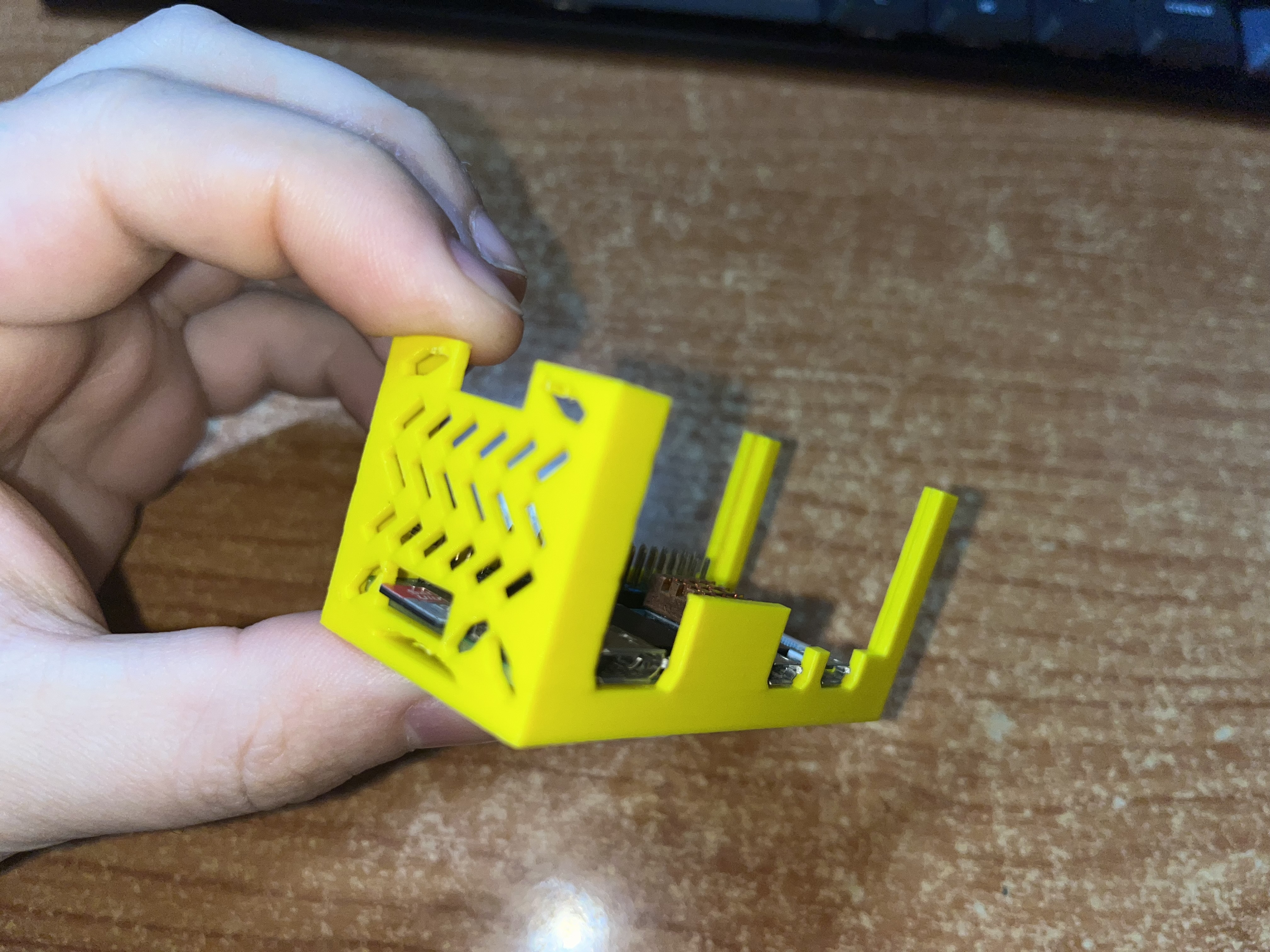 Raspberry Pi Zero 2 vertical box with Fan — miniatura 10