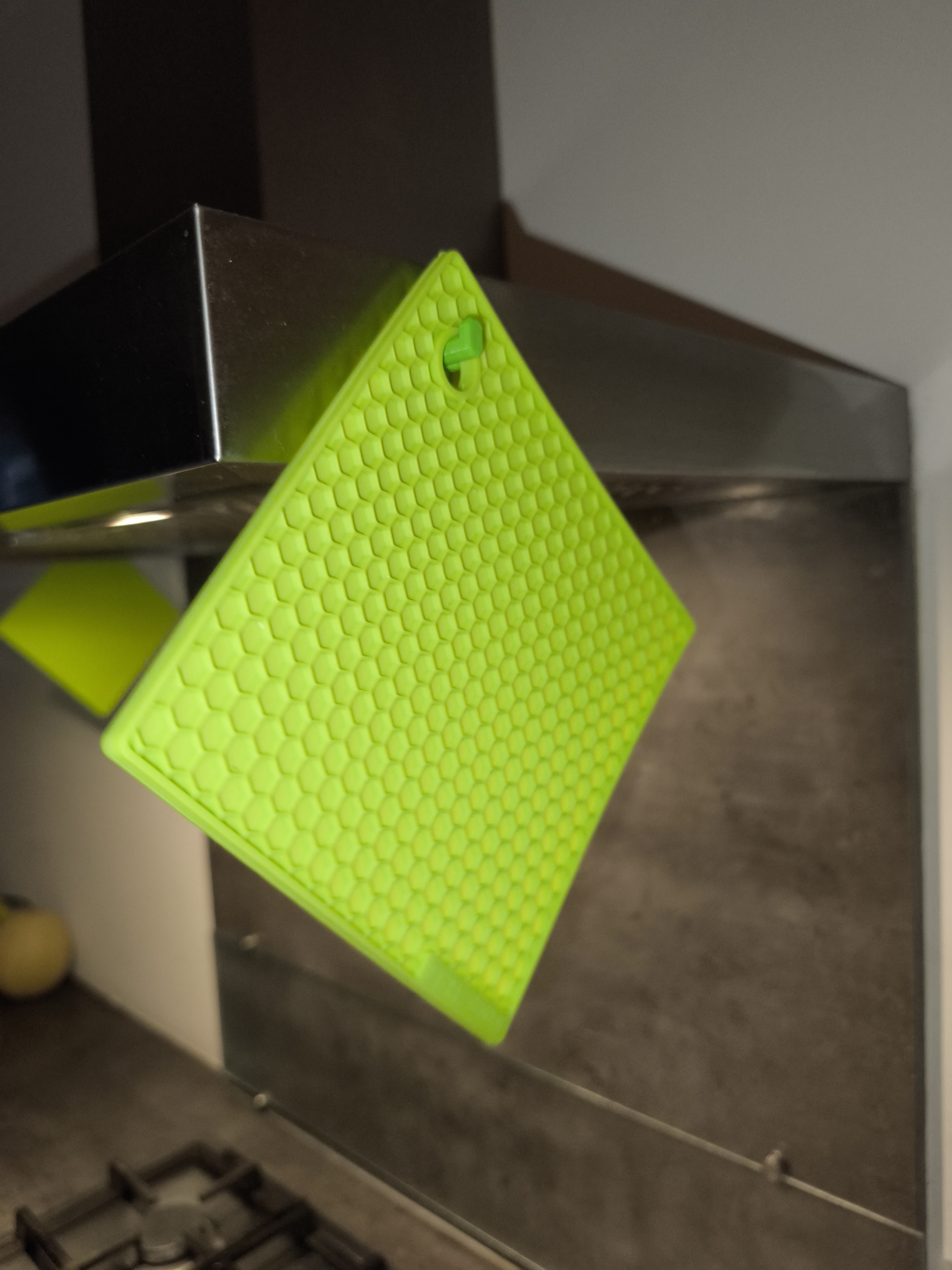 embedded magnet small hook