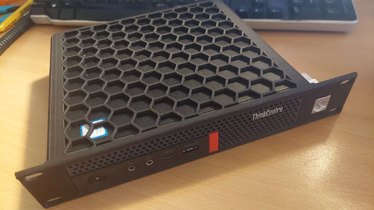 1U - Lenovo M720Q Rackmount with keystone 10＂ by Calaheim