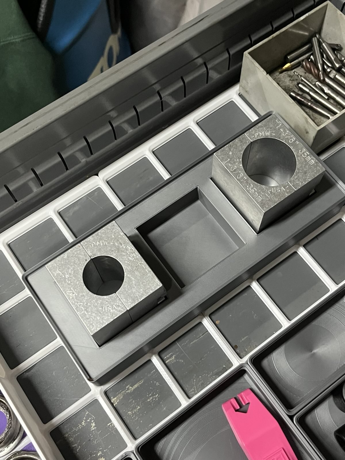 Paragon Machine Works (PMW) Tube Blocks Gridfinity Bin