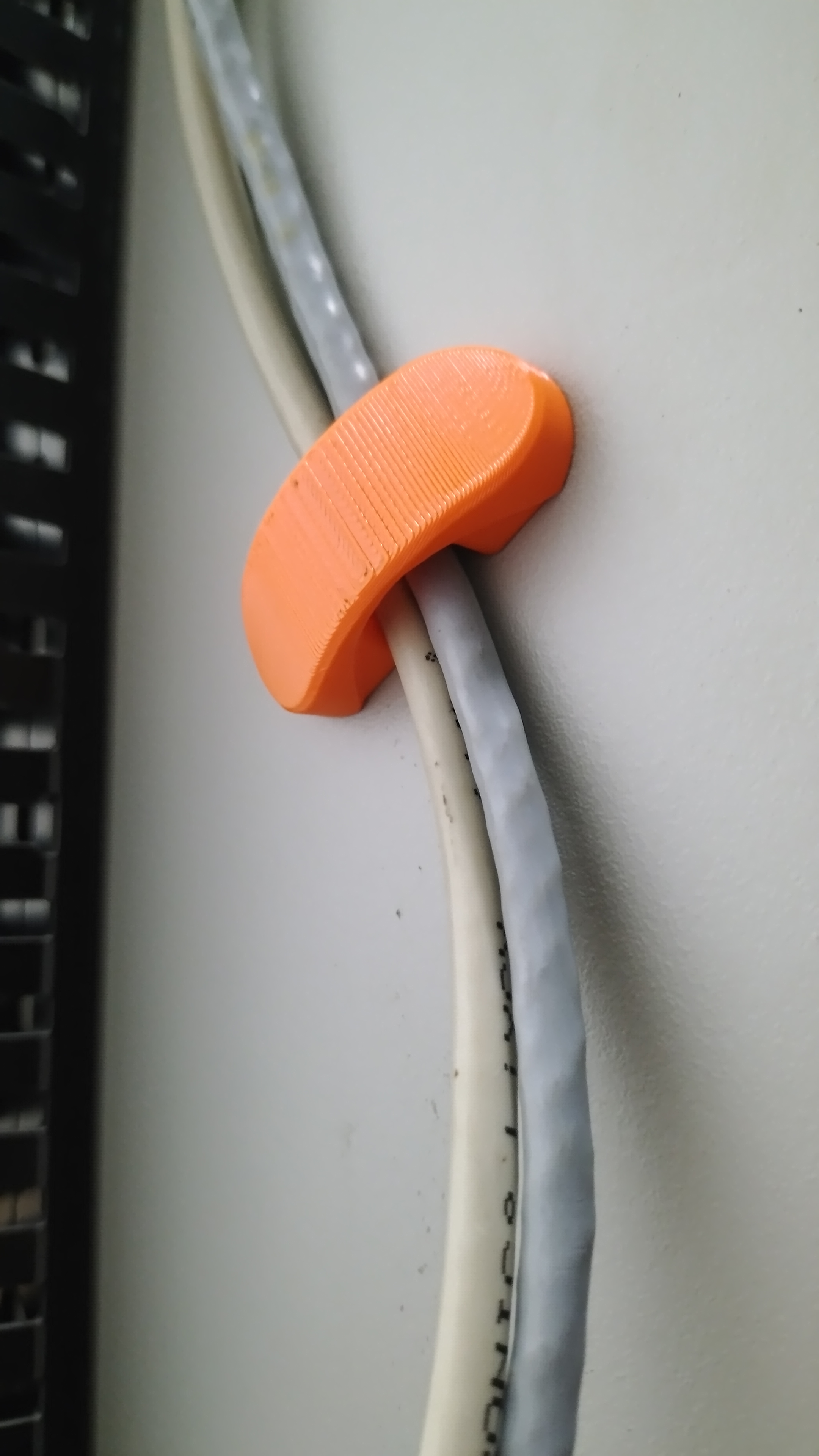 LTT Cable Management Clips - Magnetic Small