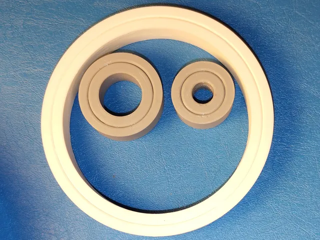 Parametric Low-Friction 3-Point Sliding Bearing