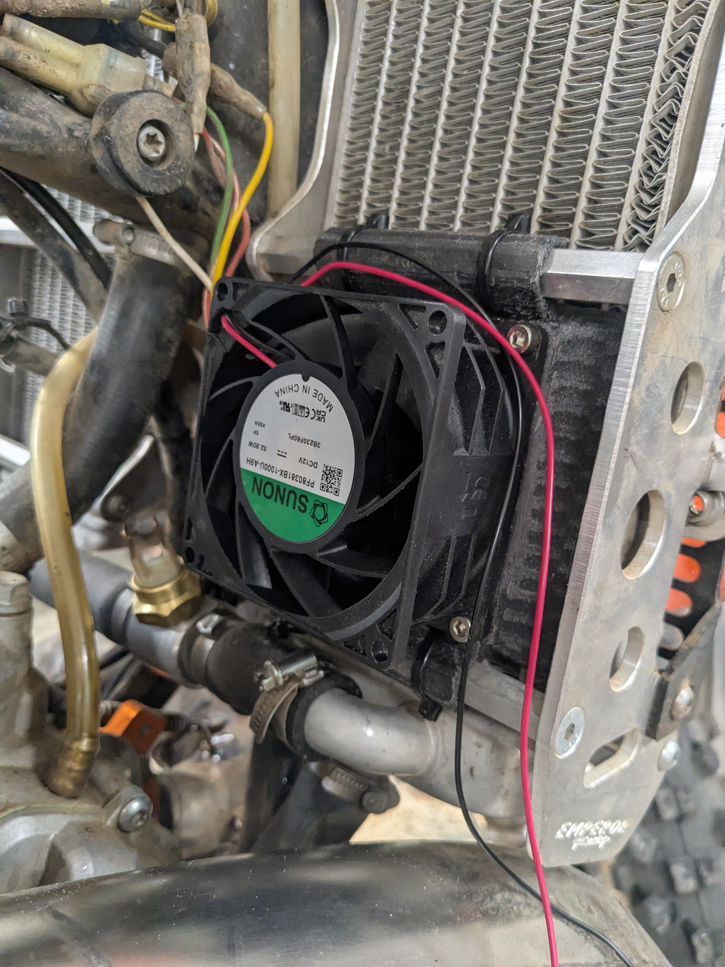 KTM 2 stroke fan shroud for Emperor radiator braces