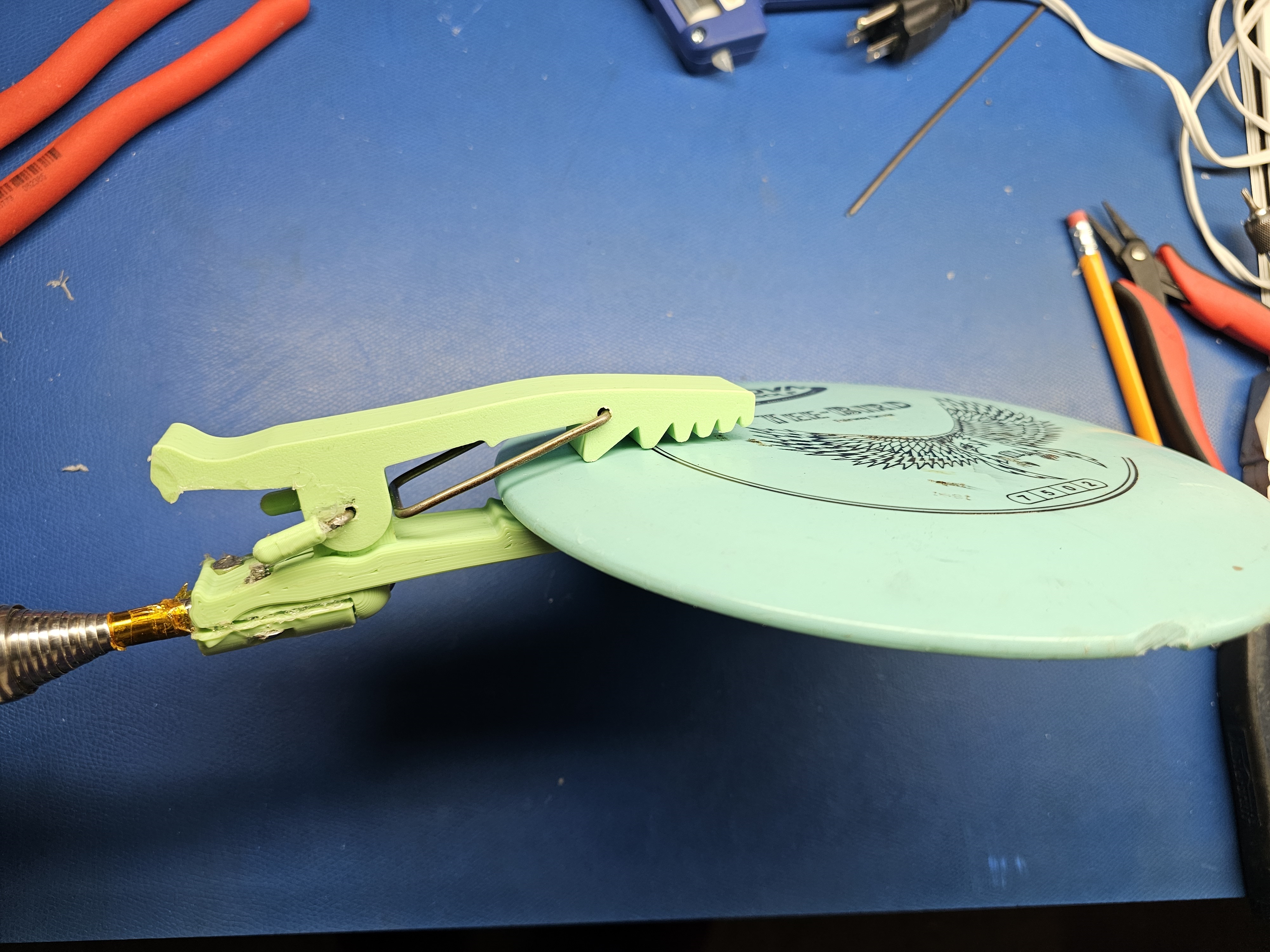 Disc Croc - Disc Golf Retriever