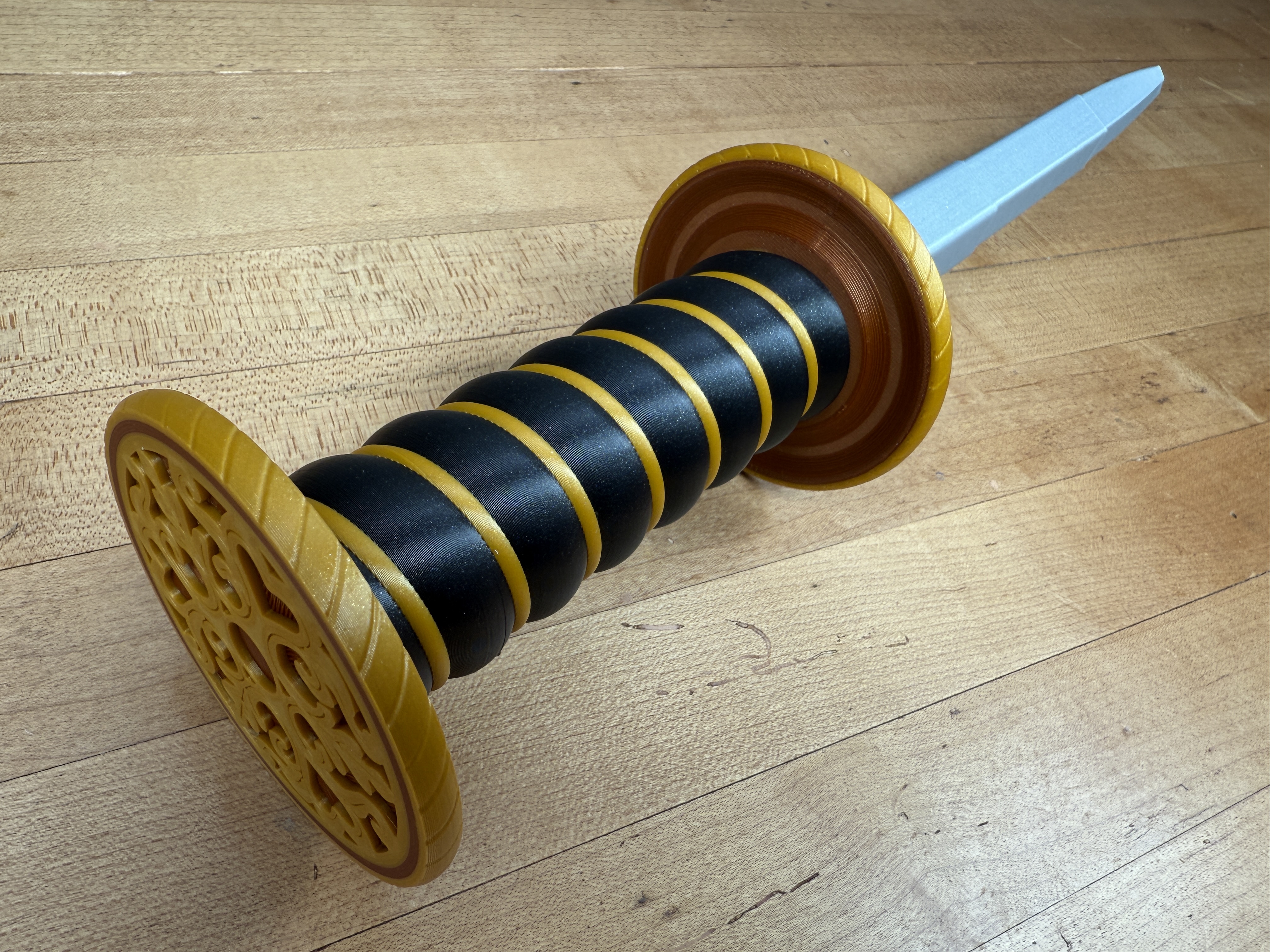 Collapsing Rondel Dagger #2 - Multi-Color Version — miniatura 5