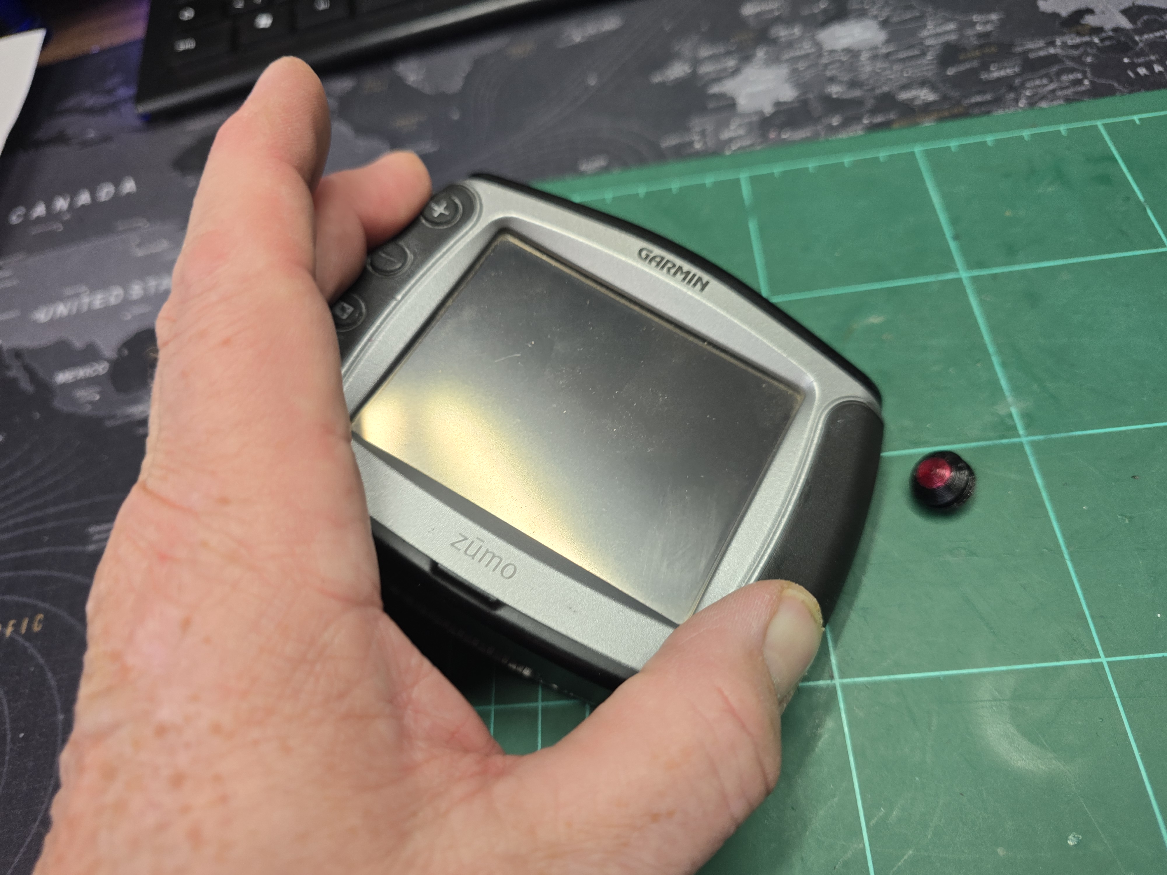 Power Button Garmin 550
