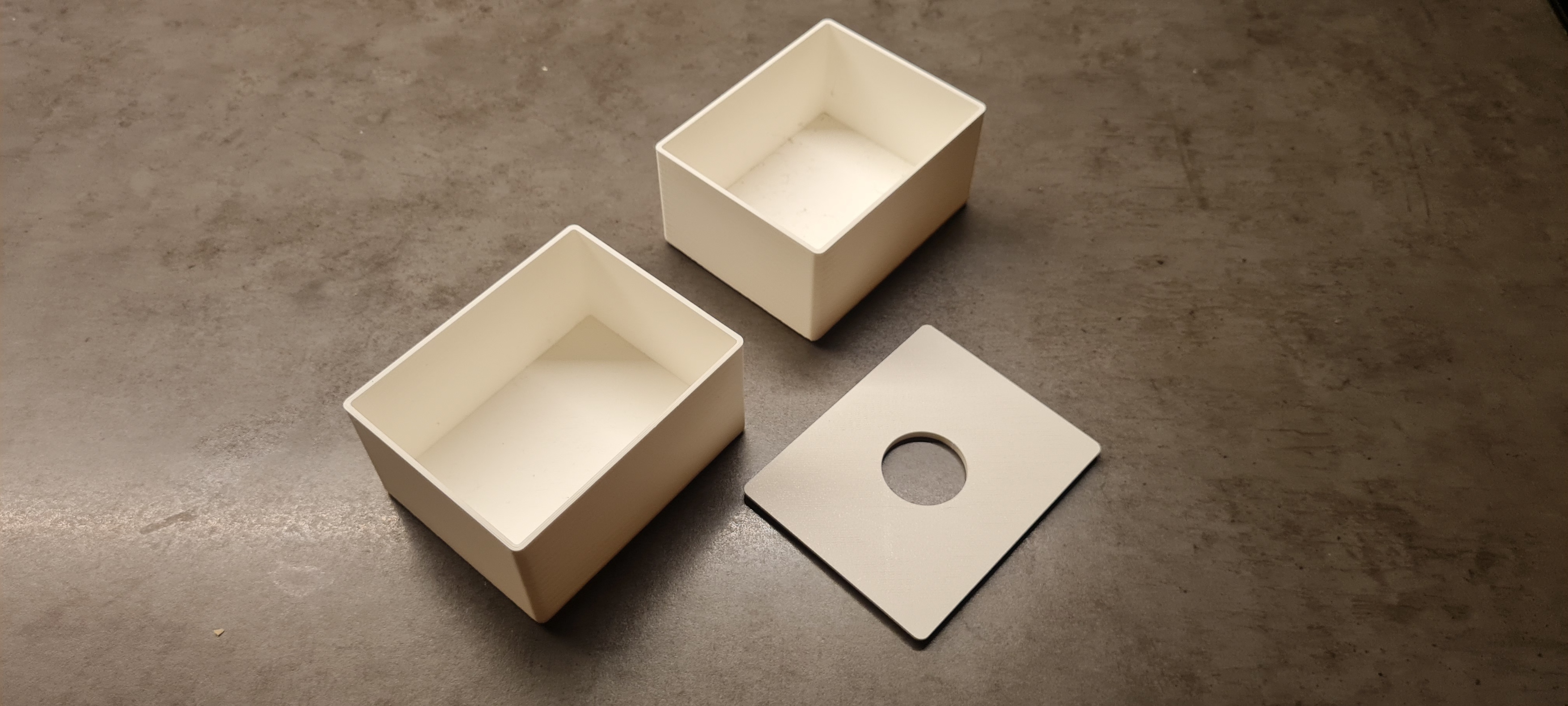 Stackable box
