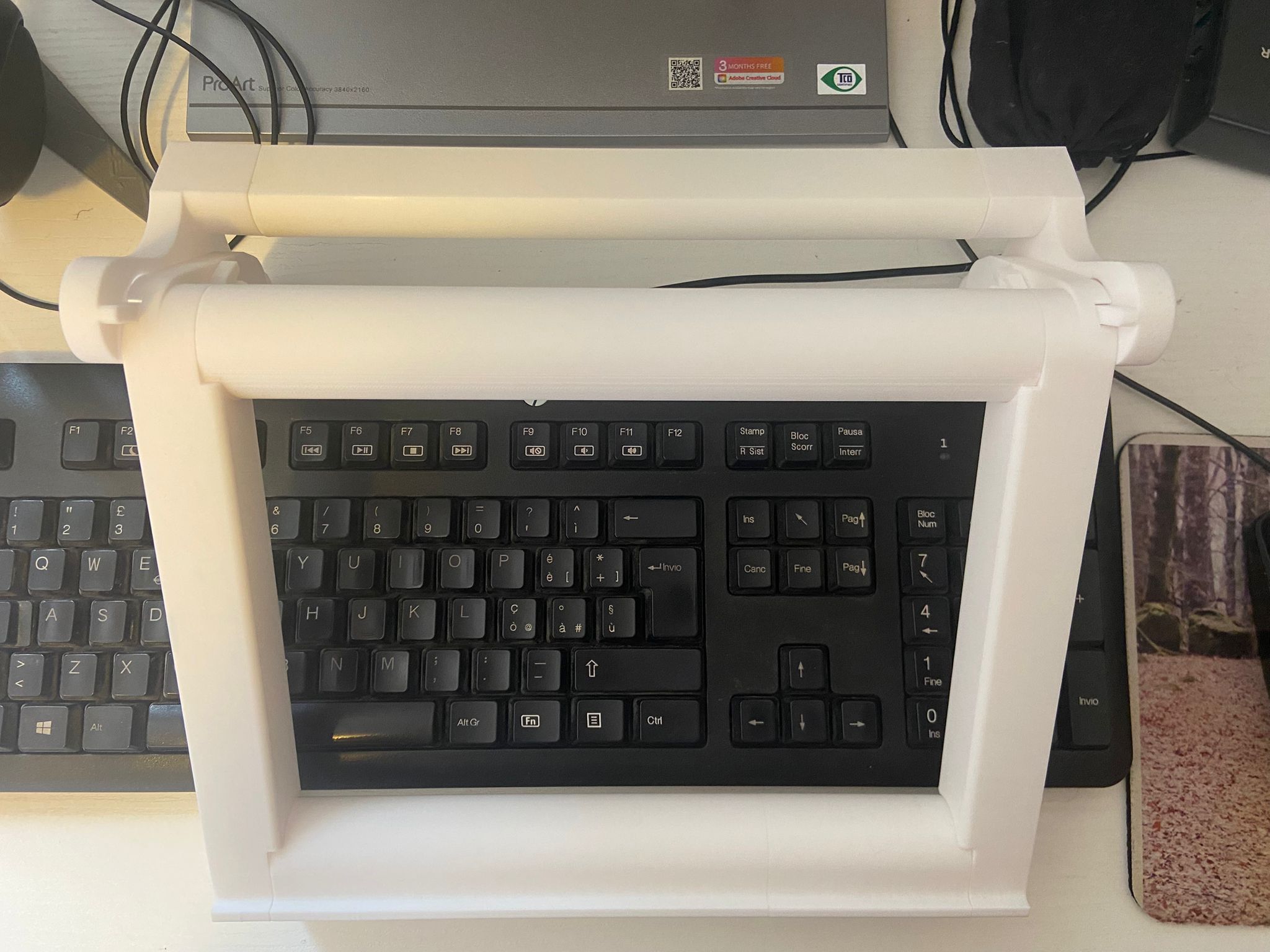Miniatura 3 do modelo 3D Drawing Tablet Stand - Over Keyboard
