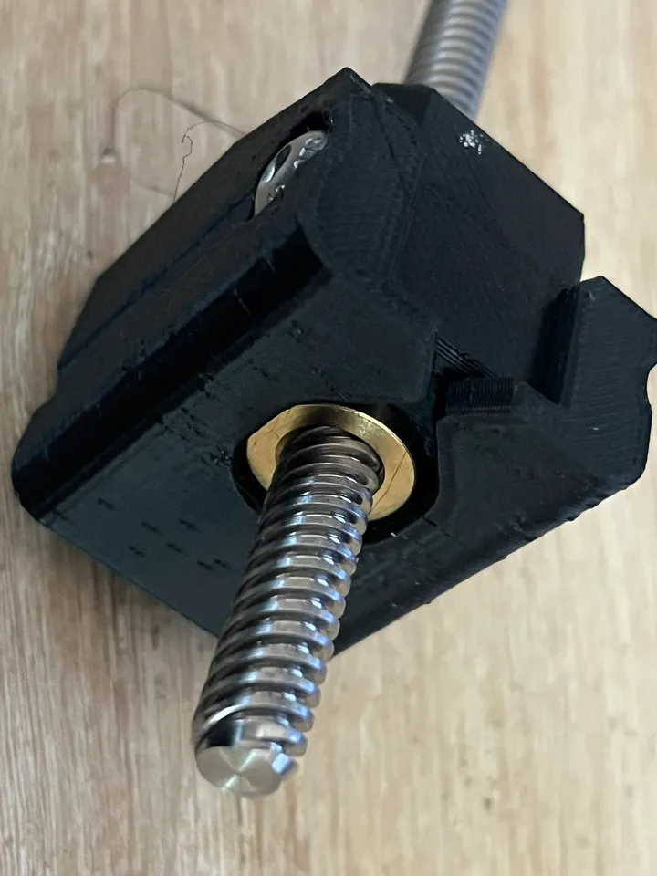 Anti-backlash z axis by MamuteCPN | Download free STL model