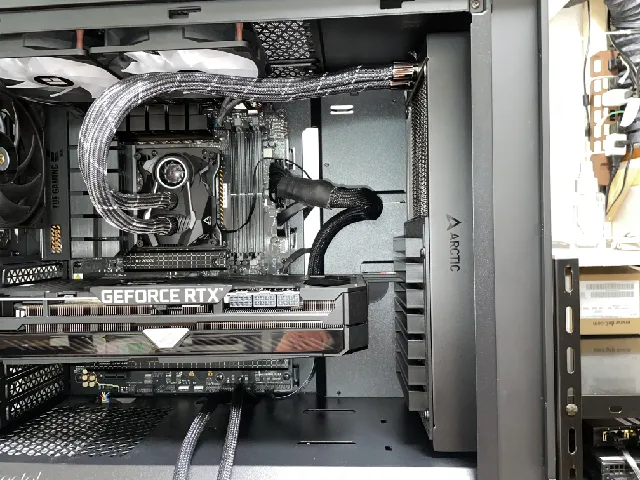 GPU support rails, for Arctic Liquid Freezer II 280