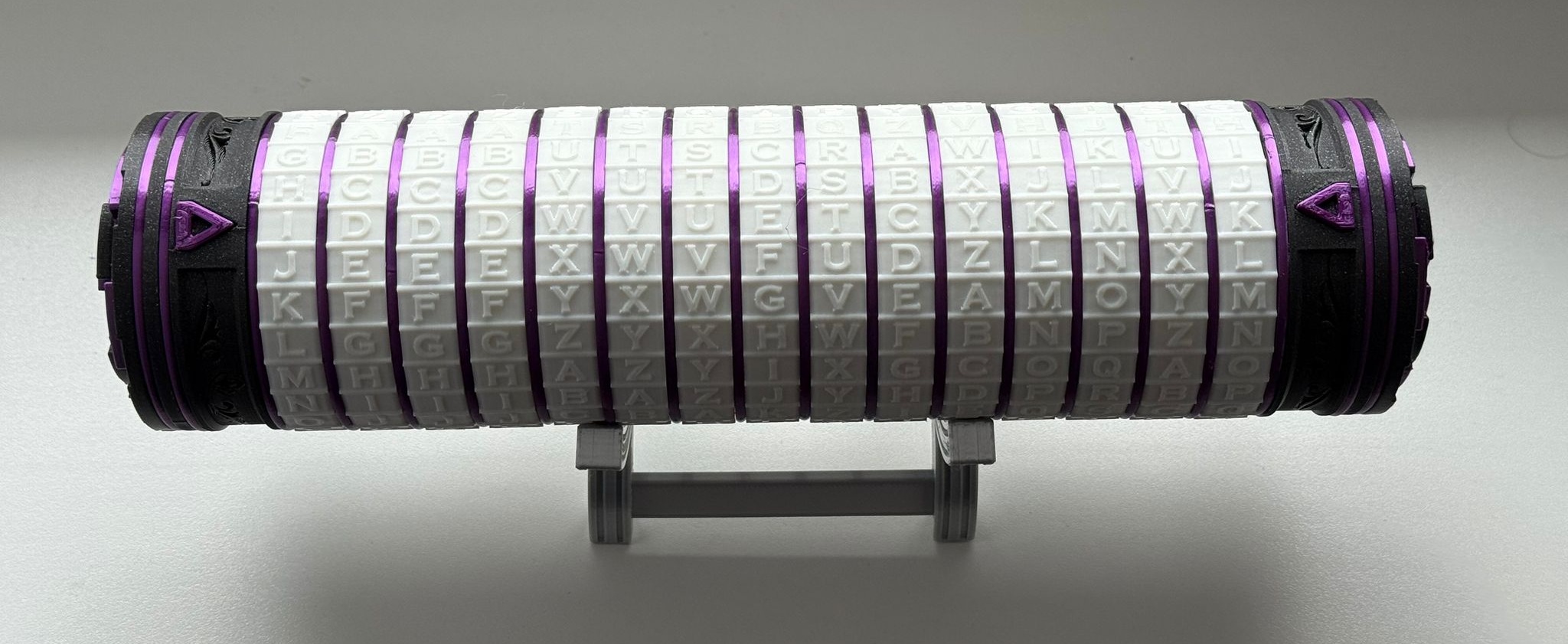 Cryptex (15 letter wheels)